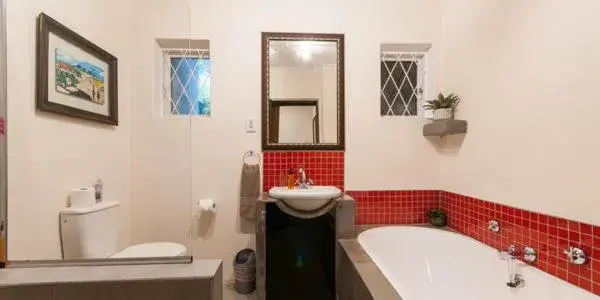 Executive Double Room in Africa Beach B&B Executive Double Room in Africa Beach B&B