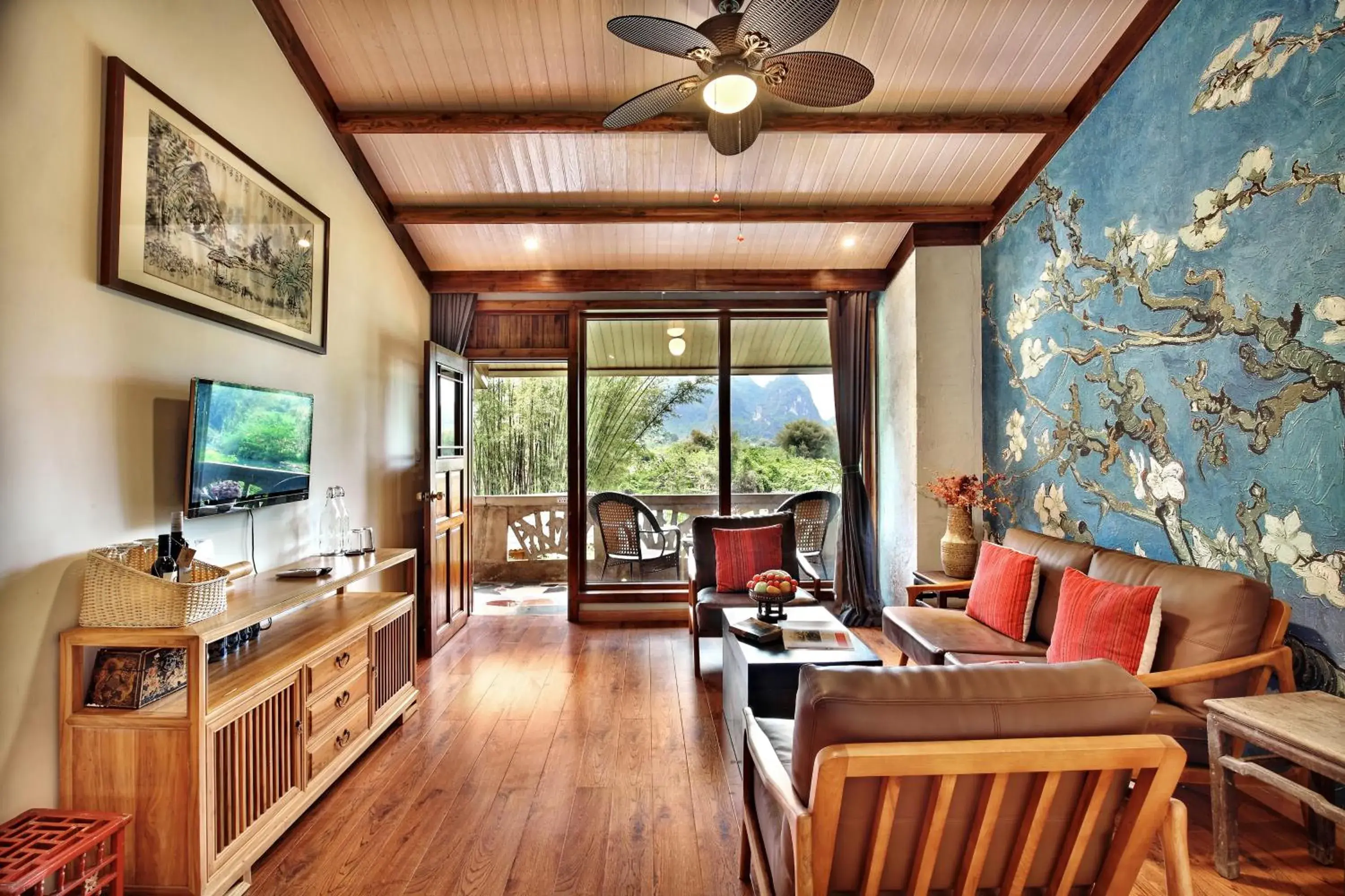 Deluxe Family Suite in Yangshuo Mountain Retreat Deluxe Family Suite in Yangshuo Mountain Retreat