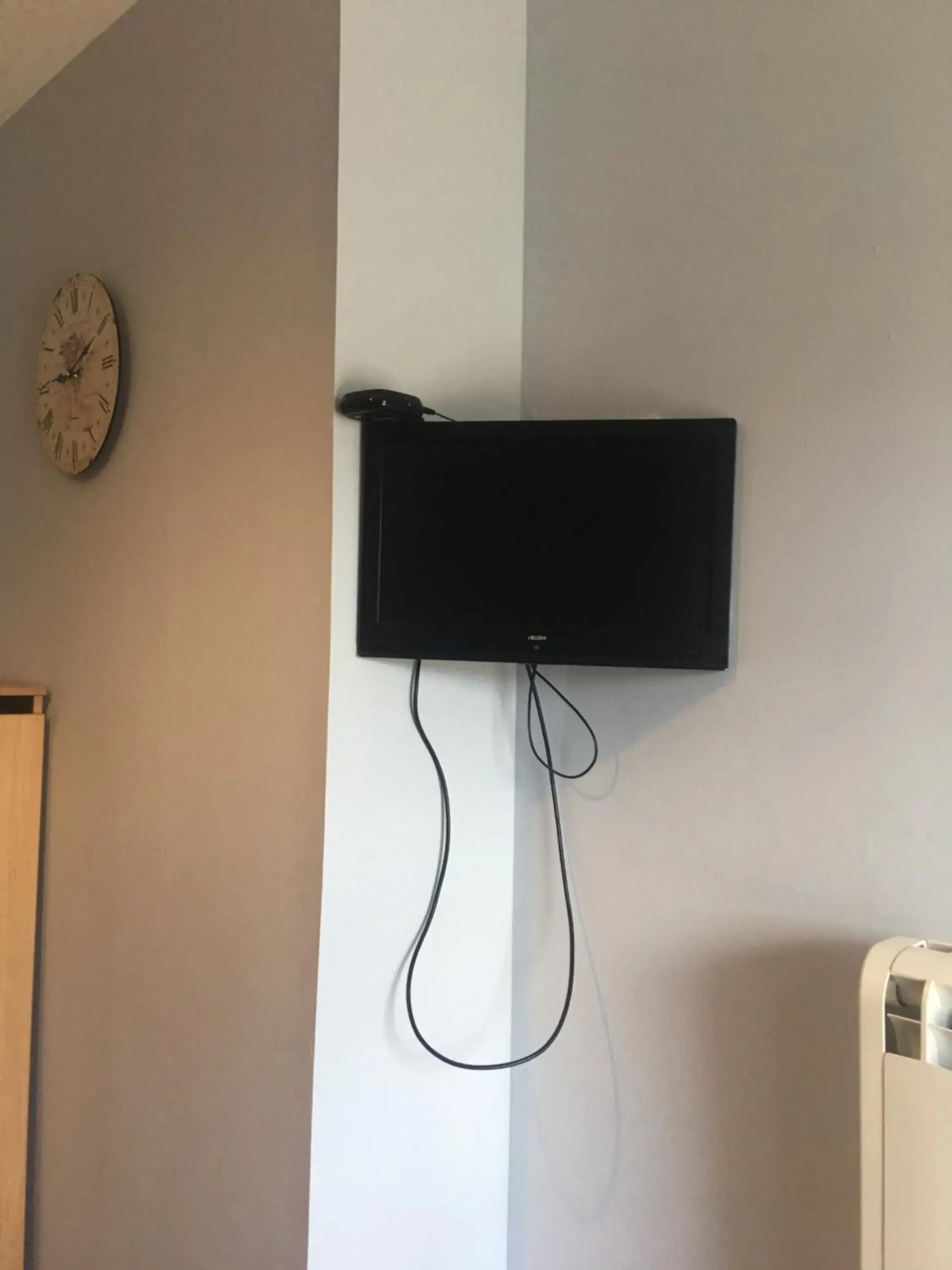 Twin Room with private bathroom in 1 Lochness Rooms&Hostel Twin Room with private bathroom in 1 Lochness Rooms&Hostel