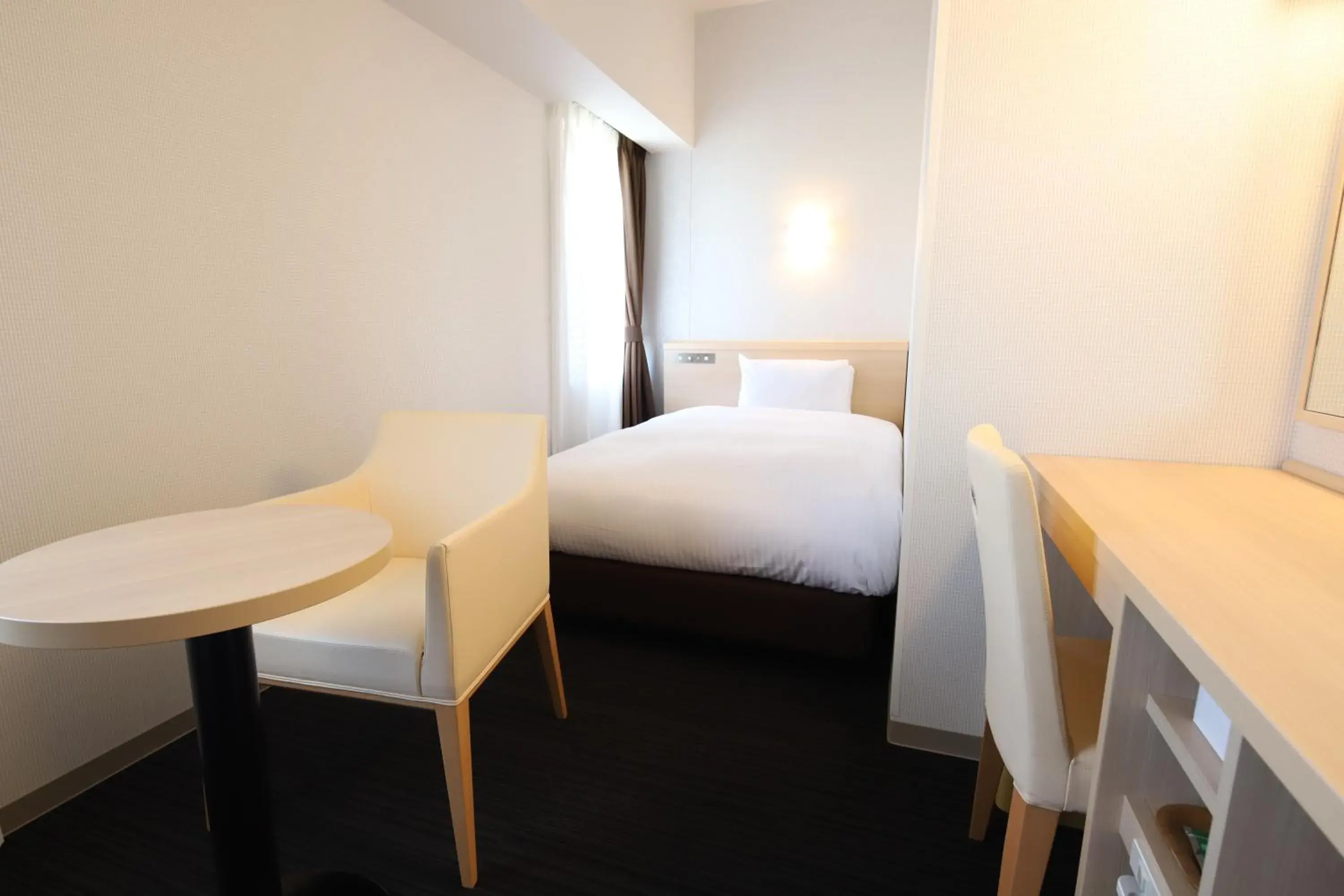 Deluxe Double Room with Small Double Bed - Non-Smoking in AB Hotel Gamagori Deluxe Double Room with Small Double Bed - Non-Smoking in AB Hotel Gamagori