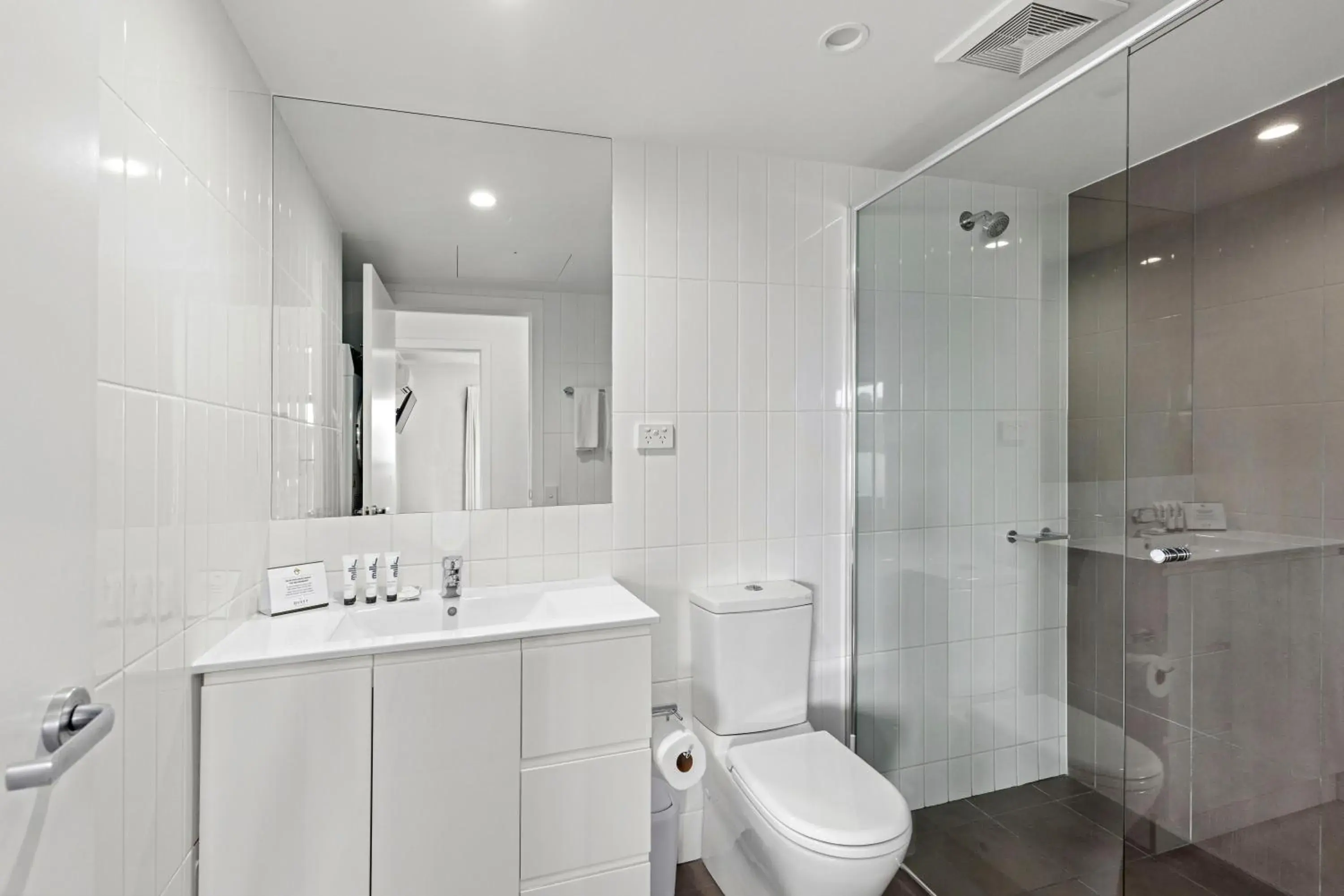 Studio Apartment in Quest Kelvin Grove Studio Apartment in Quest Kelvin Grove