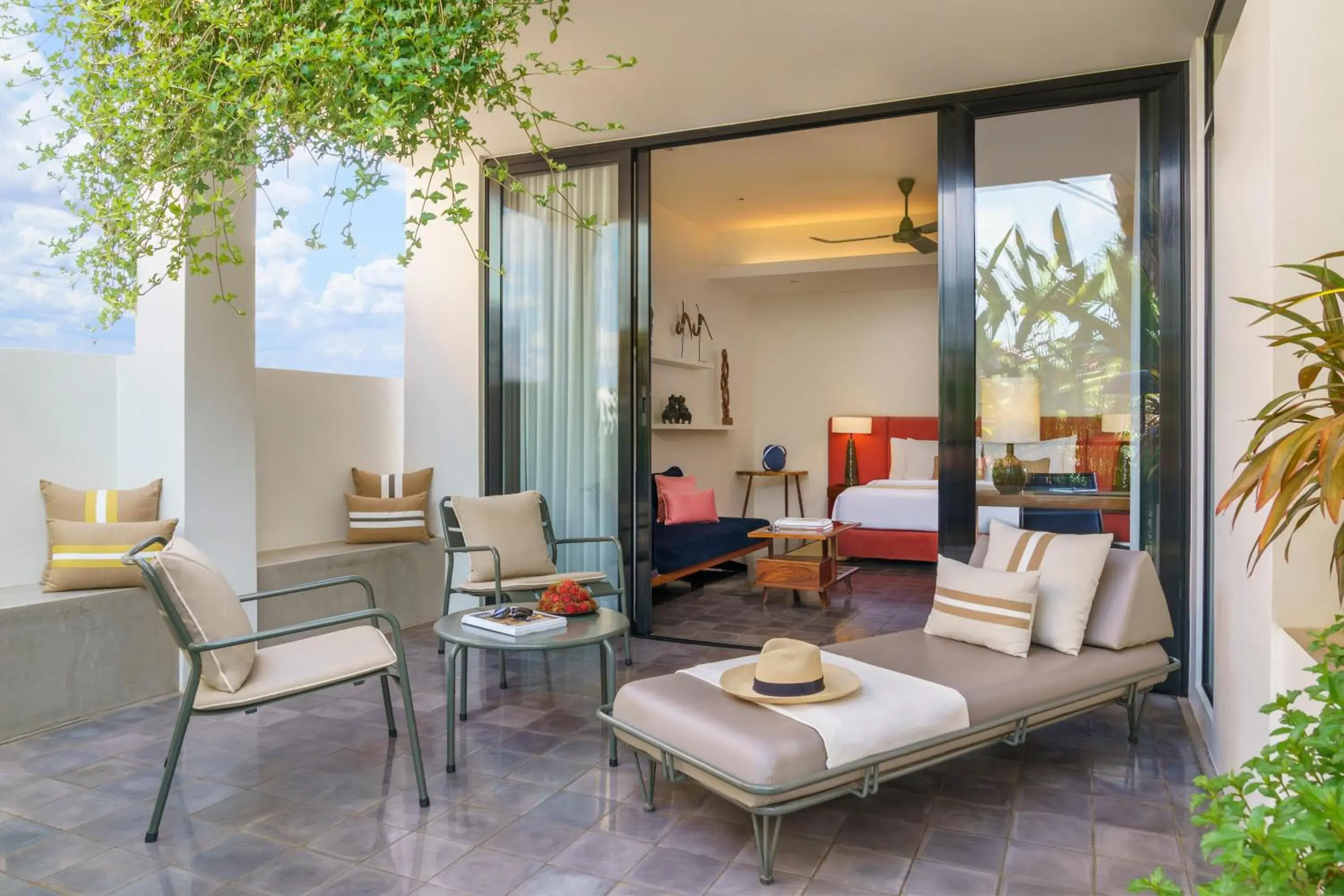 Double Room with Terrace - Free Mini-bar in Viroth's Hotel Double Room with Terrace - Free Mini-bar in Viroth's Hotel