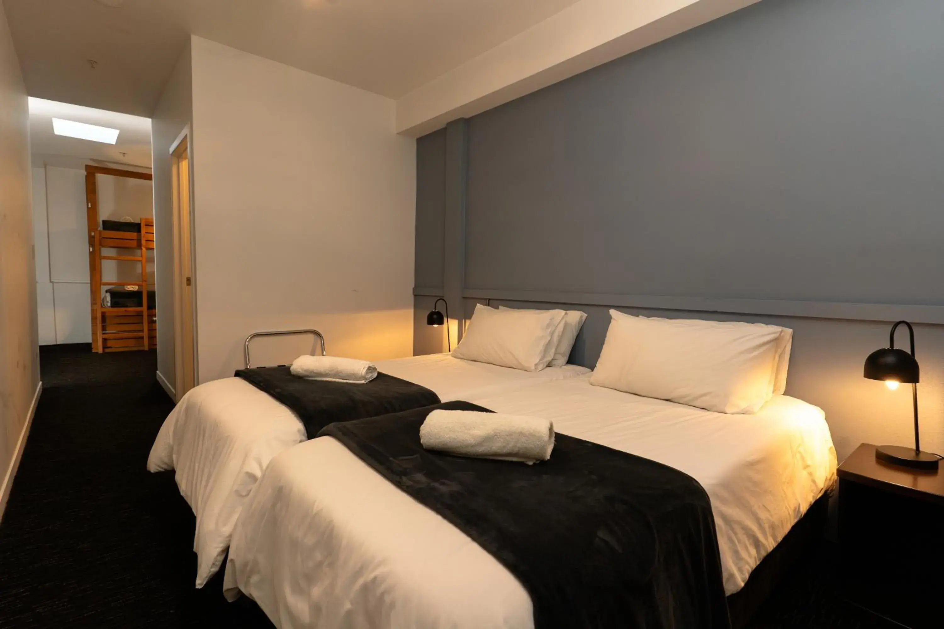 Quadruple Room with Private Bathroom in Haka House Auckland K'Road Quadruple Room with Private Bathroom in Haka House Auckland K'Road