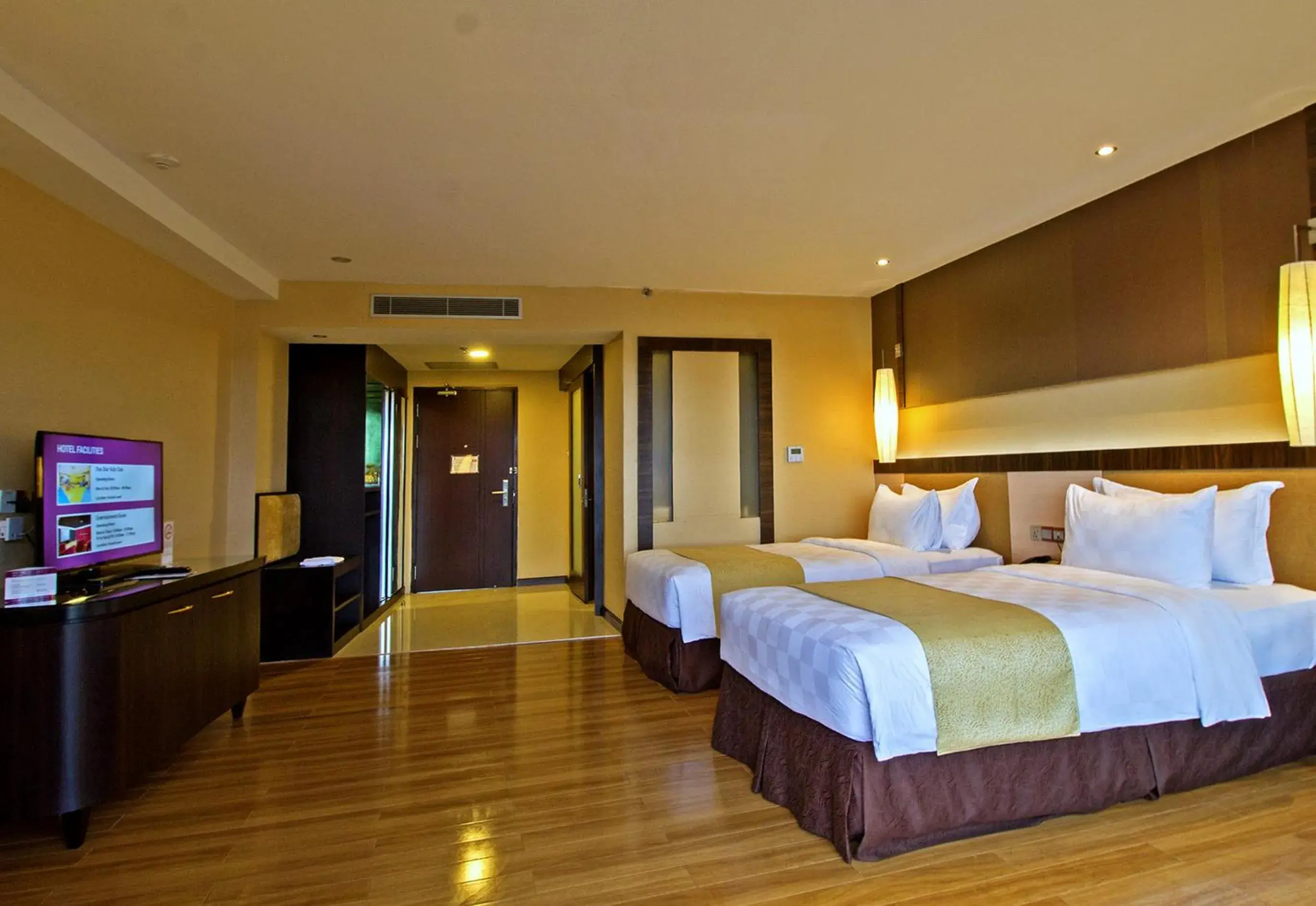 Grand Deluxe Double or Twin Room in Grand Lagoi Hotel Bintan Grand Deluxe Double or Twin Room in Grand Lagoi Hotel Bintan