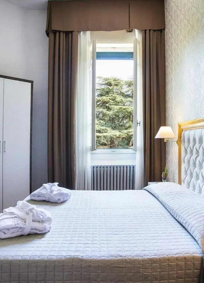 Deluxe Double or Twin Room in Grand Hotel Terme Deluxe Double or Twin Room in Grand Hotel Terme