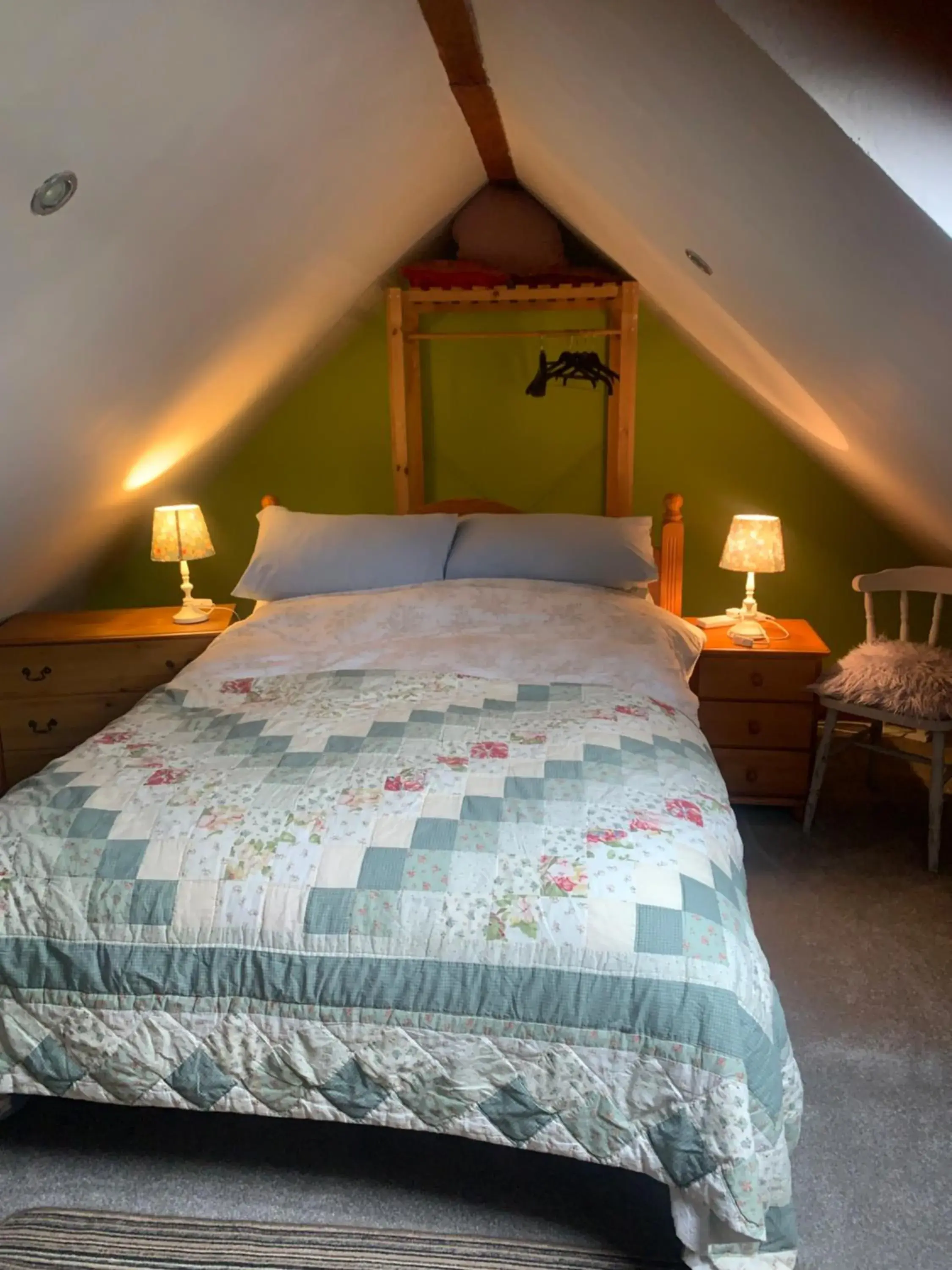 Budget Double Room - Attic in Heathergate Cottage Dartmoor BnB Budget Double Room - Attic in Heathergate Cottage Dartmoor BnB
