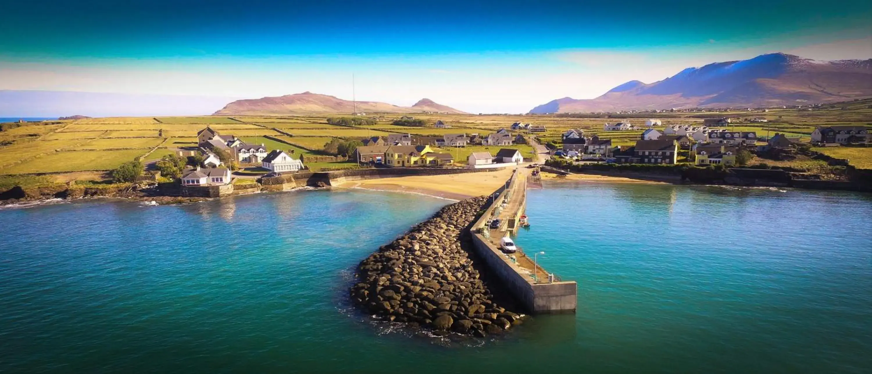 The Coastguard House @ Tigh T.P. The Coastguard House @ Tigh T.P.