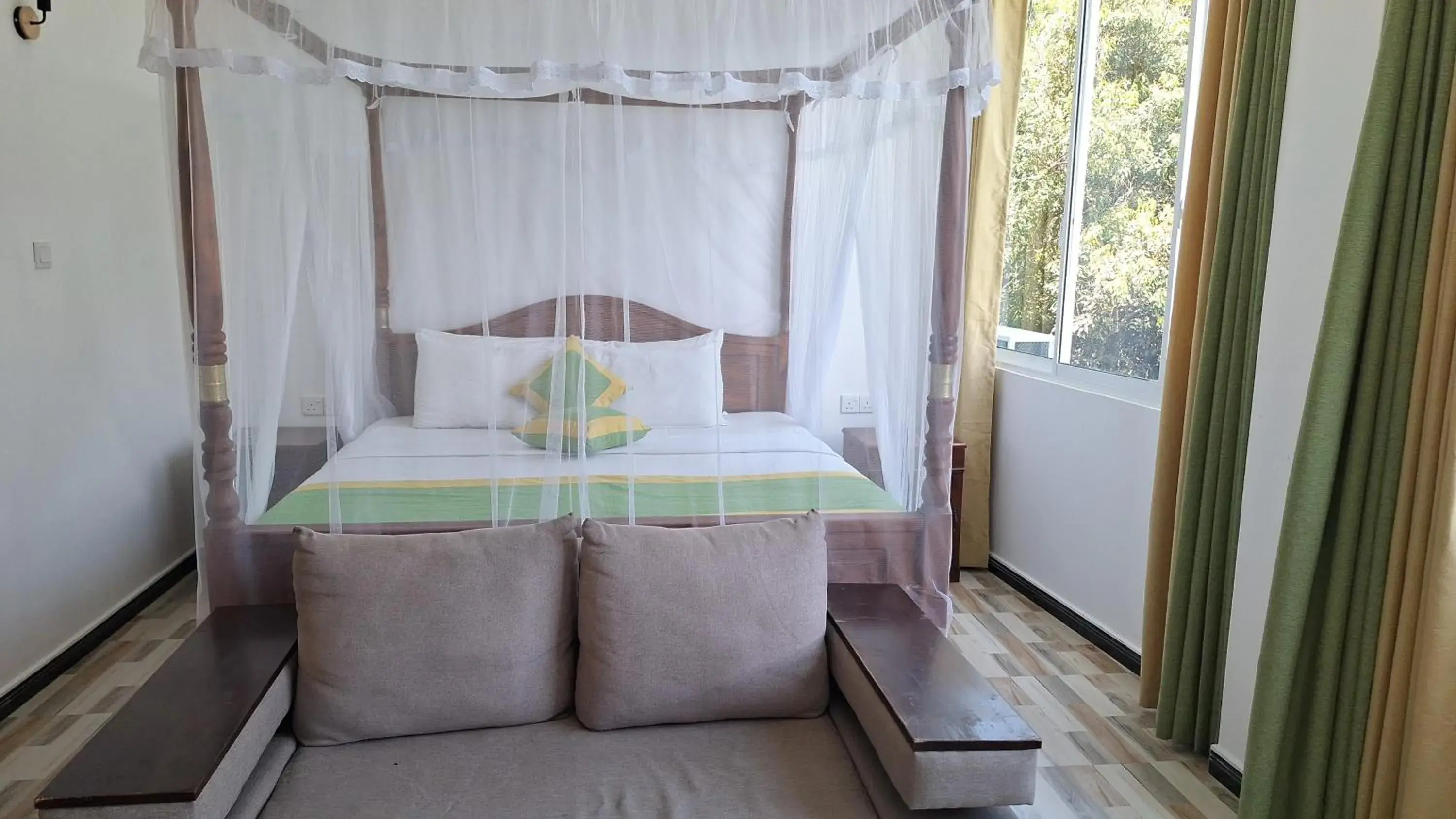 Deluxe Room in Misty Hills Ella Resort Deluxe Room in Misty Hills Ella Resort