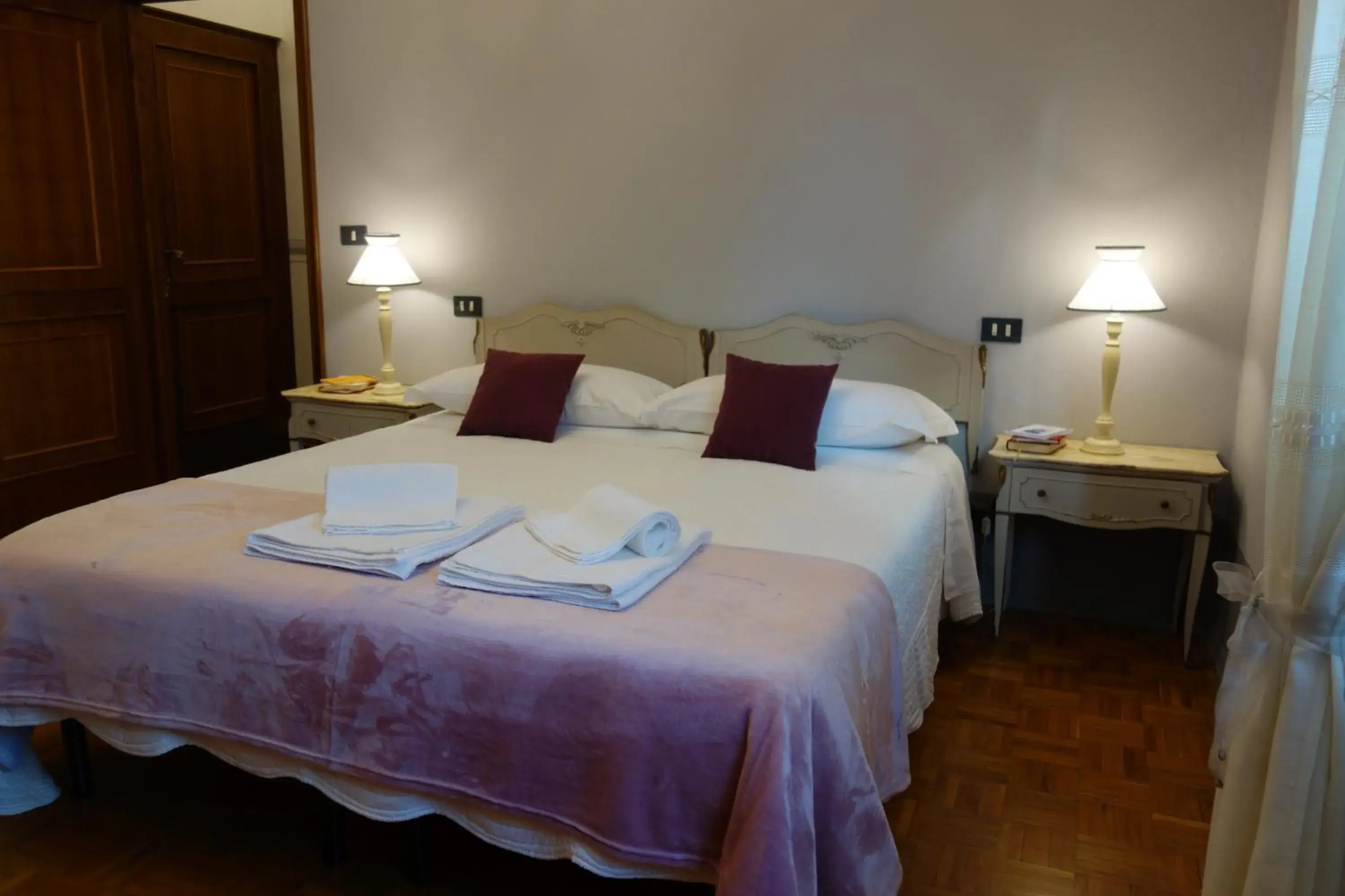 Triple Room in Casa Aloe B&B Triple Room in Casa Aloe B&B