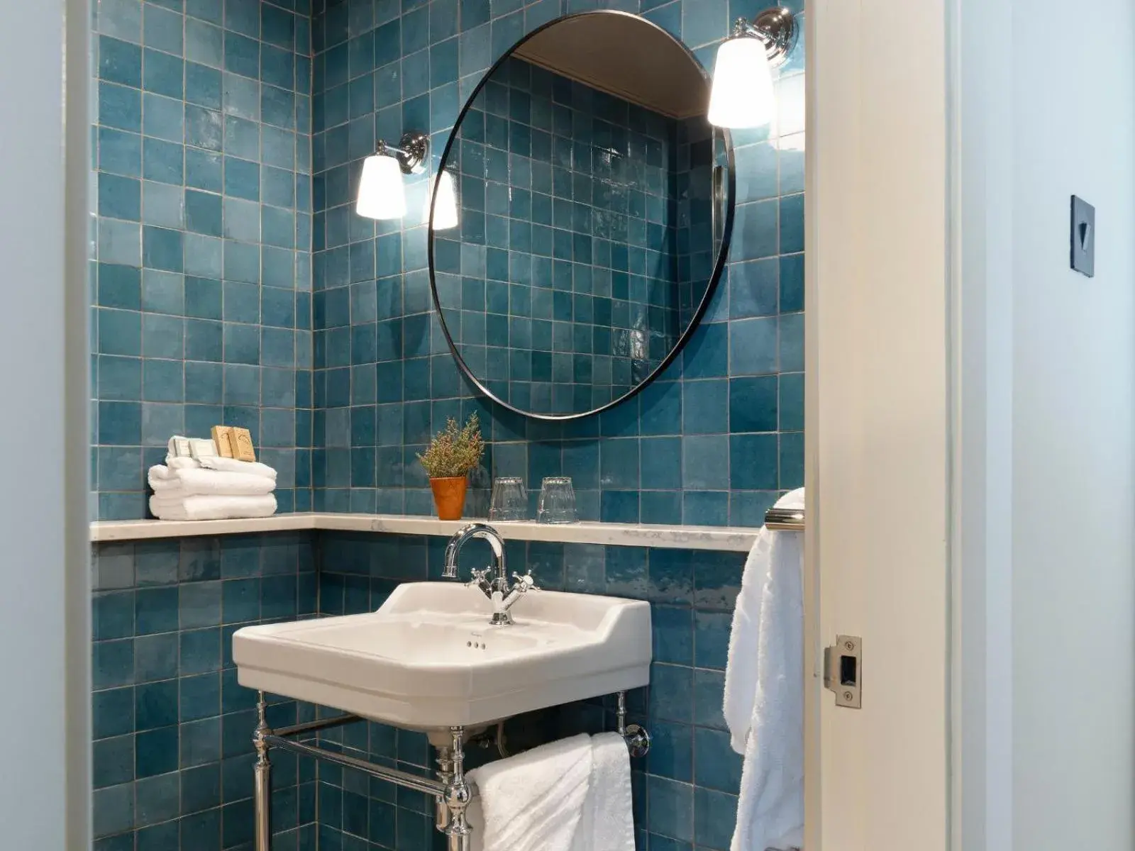 Double Room in The Ashe Hotel Double Room in The Ashe Hotel