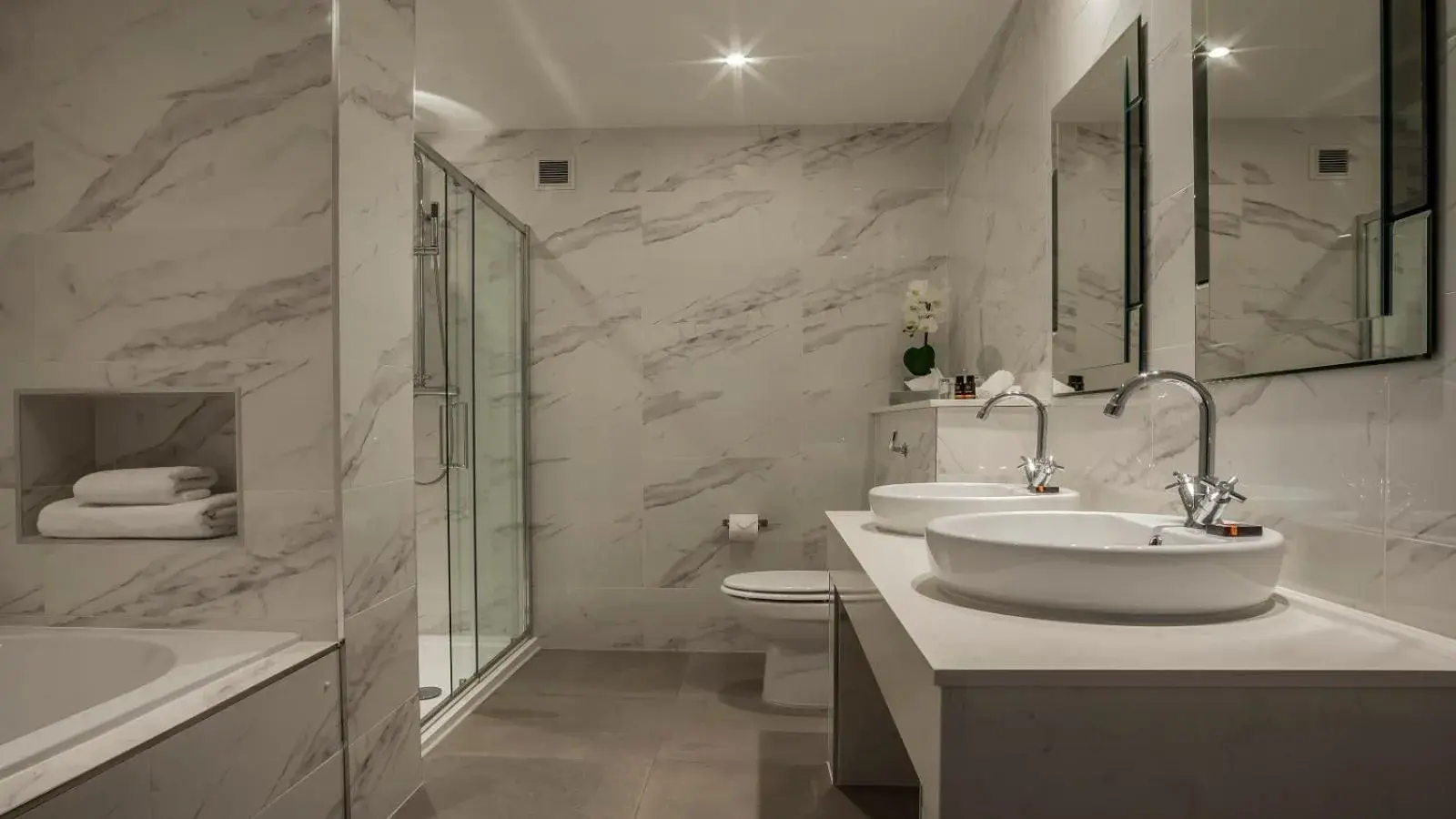 Ashe Suite in The Ashe Hotel Ashe Suite in The Ashe Hotel