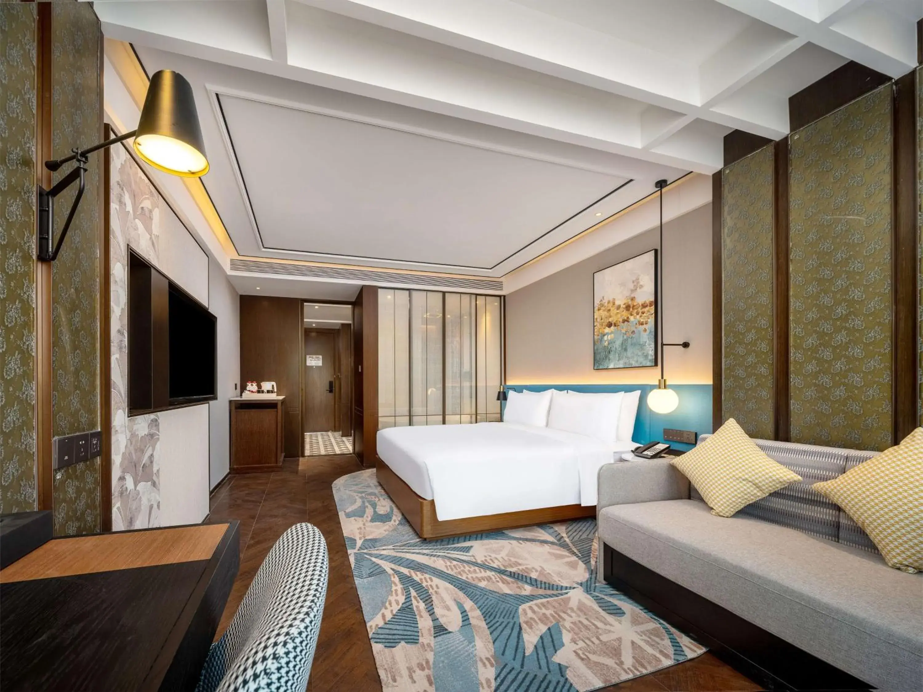 Deluxe King Room with Sofa Bed in Hilton Garden Inn Beijing Guomao Deluxe King Room with Sofa Bed in Hilton Garden Inn Beijing Guomao