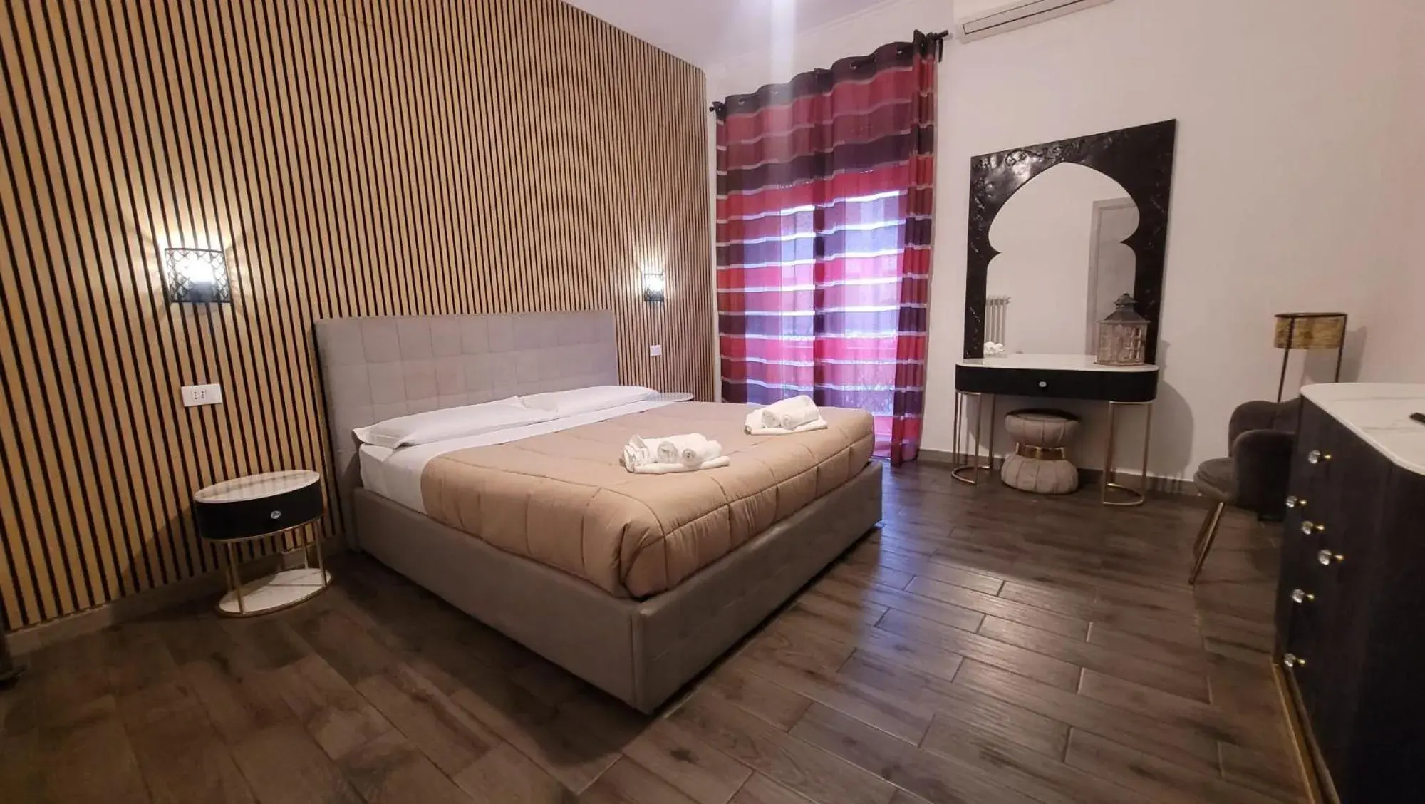 Double Room with Private Bathroom in RomAntic Dreams Double Room with Private Bathroom in RomAntic Dreams