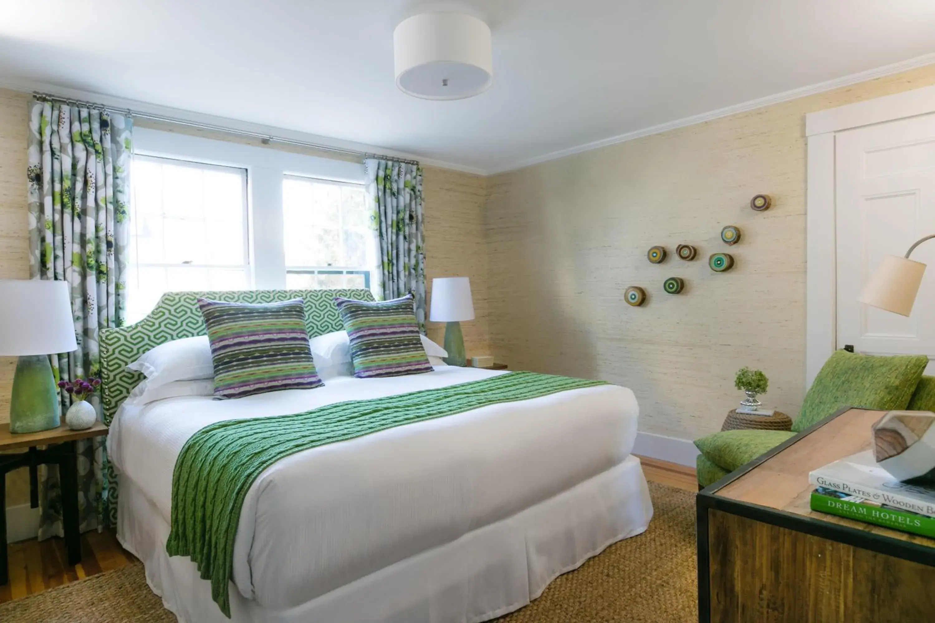 King Room in Whitehall King Room in Whitehall