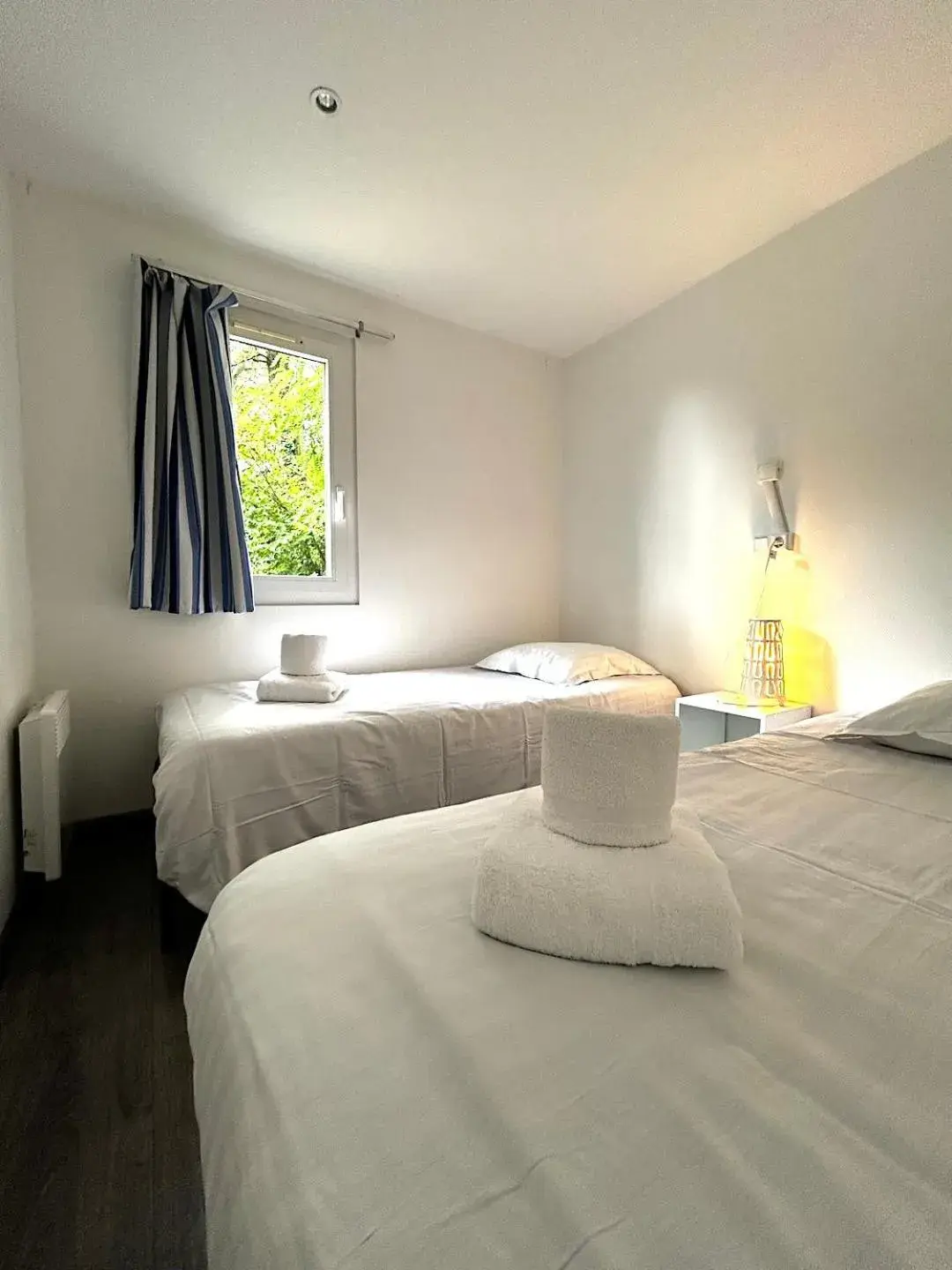 Family Room in Les Chalets du Périgord Family Room in Les Chalets du Périgord