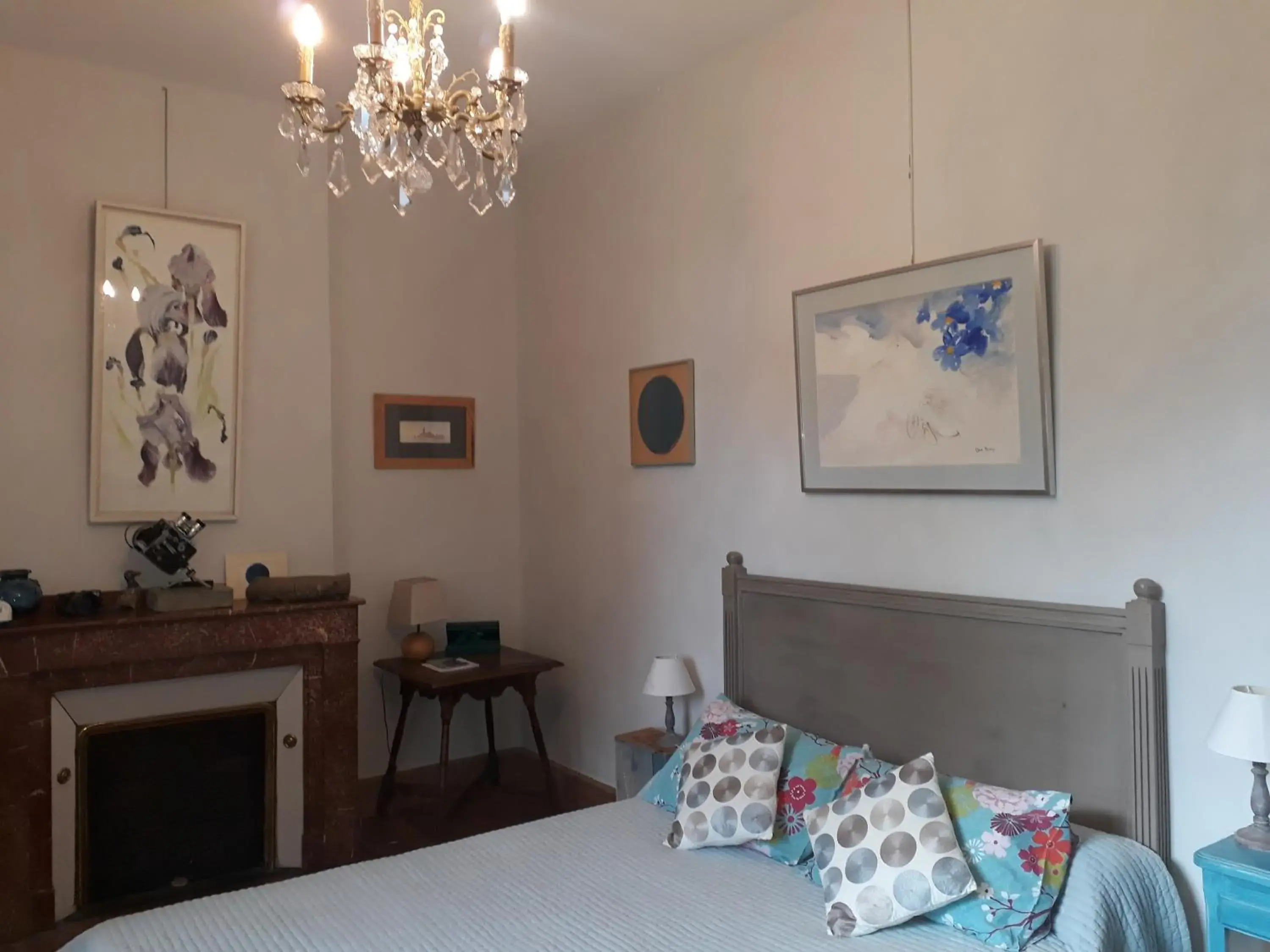 Double Room with Mountain View in Chambres Rue De Lorry Double Room with Mountain View in Chambres Rue De Lorry