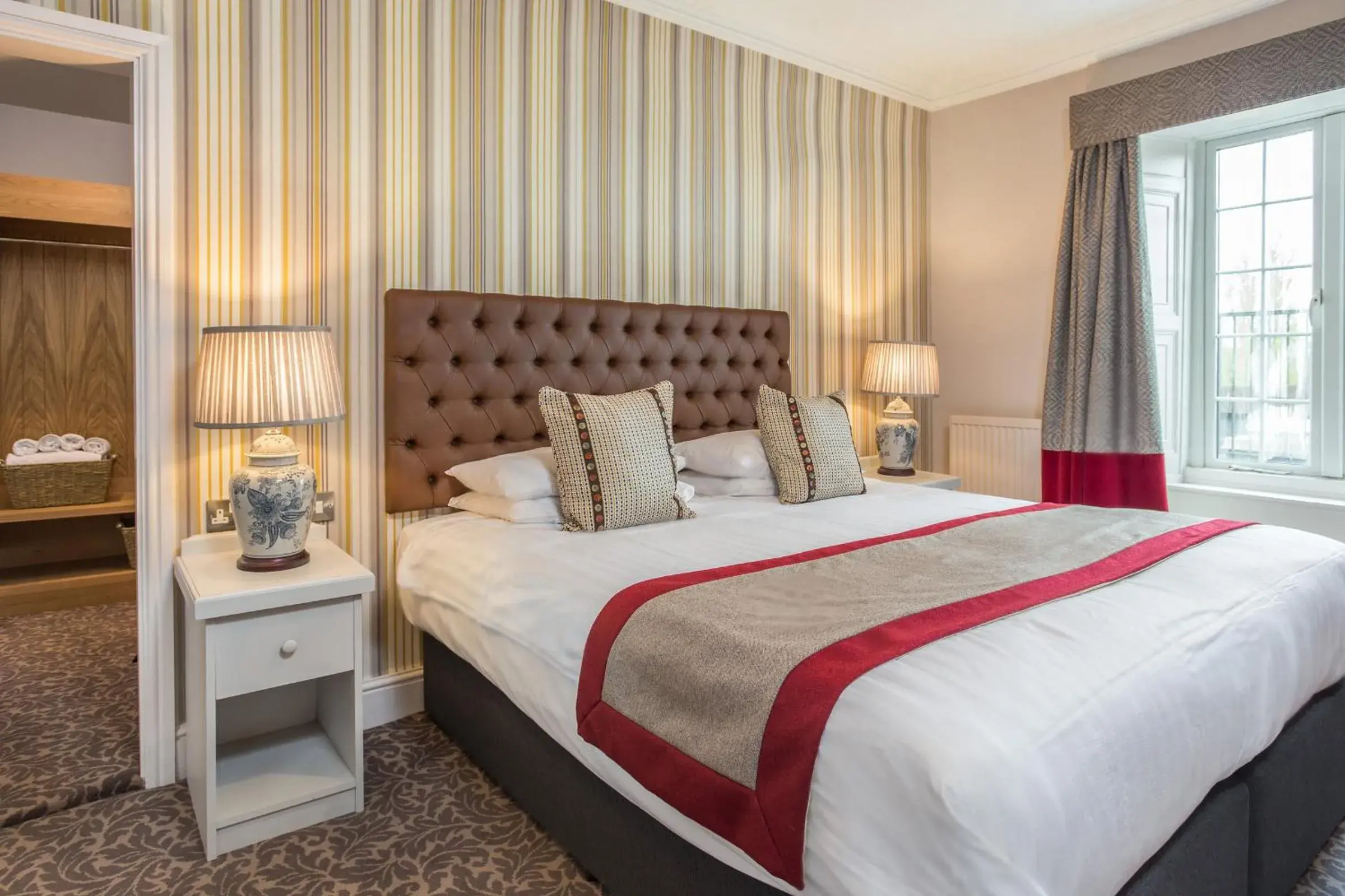 Quadruple Room with Shower in Cockhaven Arms Quadruple Room with Shower in Cockhaven Arms