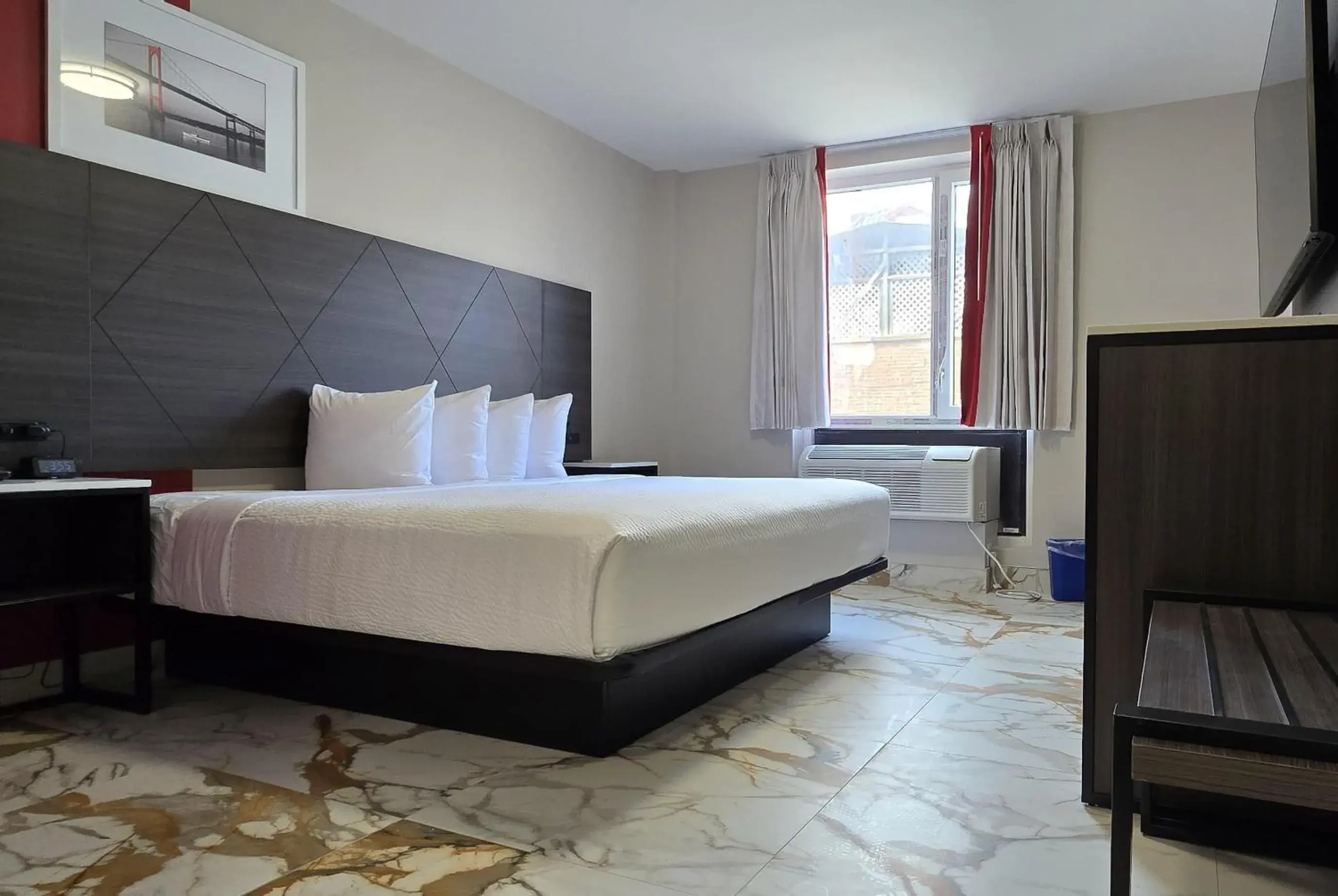 Ramada by Wyndham Brooklyn Empire Blvd Ramada by Wyndham Brooklyn Empire Blvd