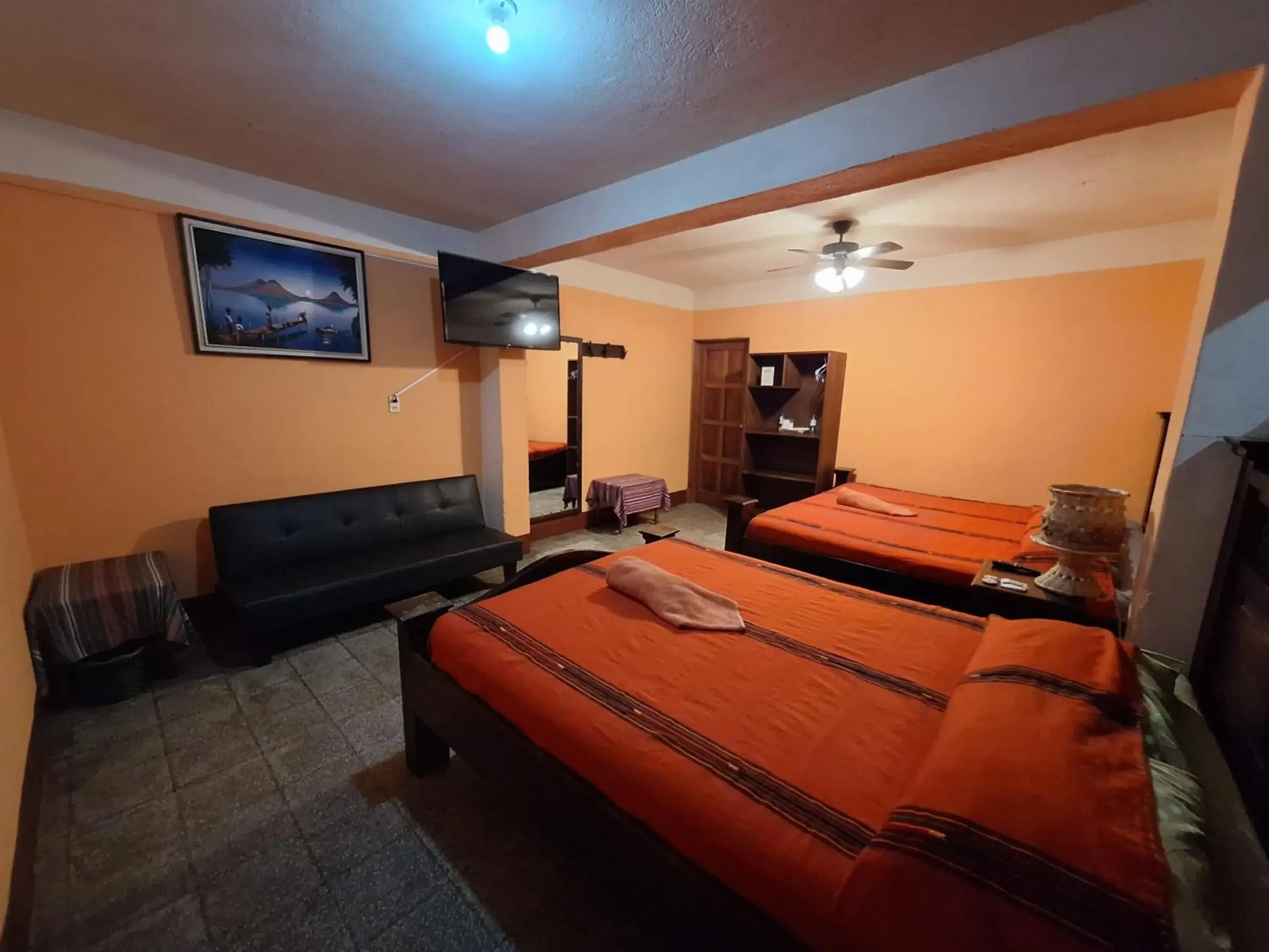 Superior Queen Room with Two Queen Beds in Hospedaje El Viajero Superior Queen Room with Two Queen Beds in Hospedaje El Viajero