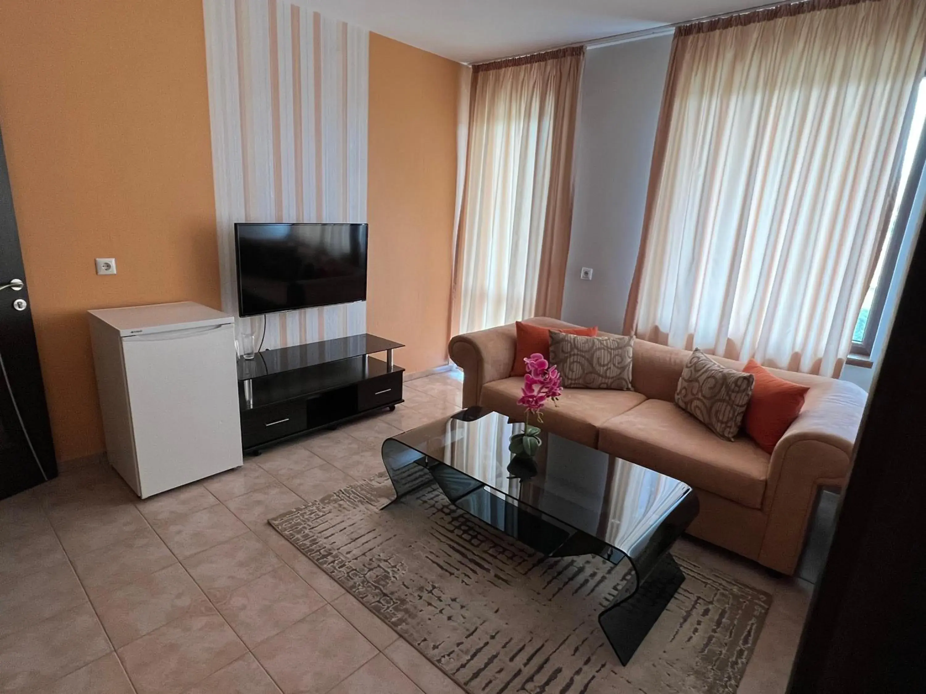 Two-Bedroom Suite in Hotel Lazur Two-Bedroom Suite in Hotel Lazur