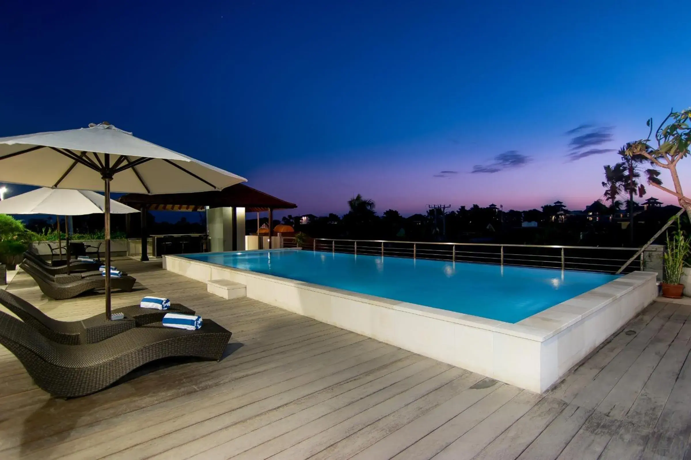 Seminyak Square Hotel And Villas Seminyak Square Hotel And Villas