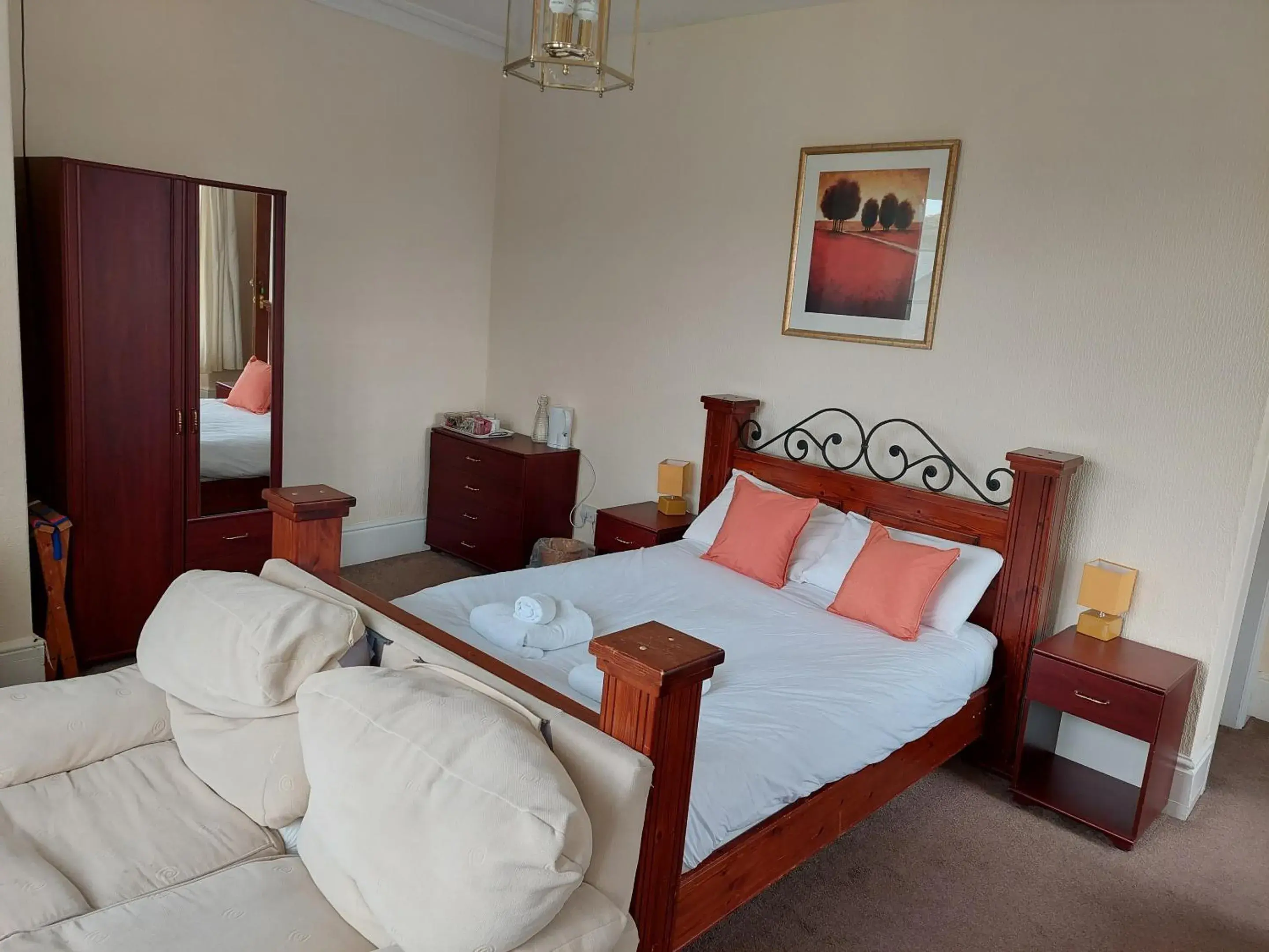 Quadruple Room with Mountain View in Y Pengwern Quadruple Room with Mountain View in Y Pengwern