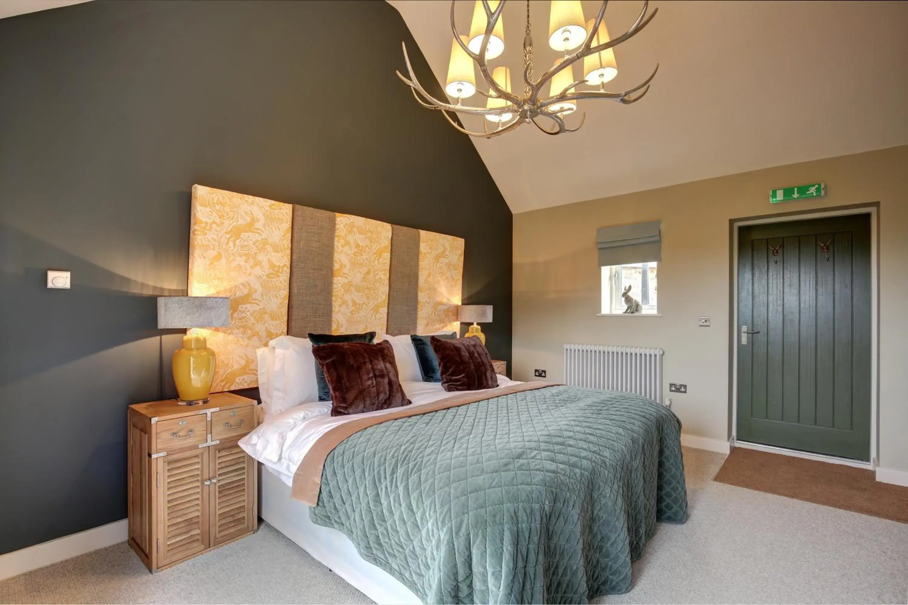 Double or Twin Room - Disability Access in The Gin Trap Inn Double or Twin Room - Disability Access in The Gin Trap Inn