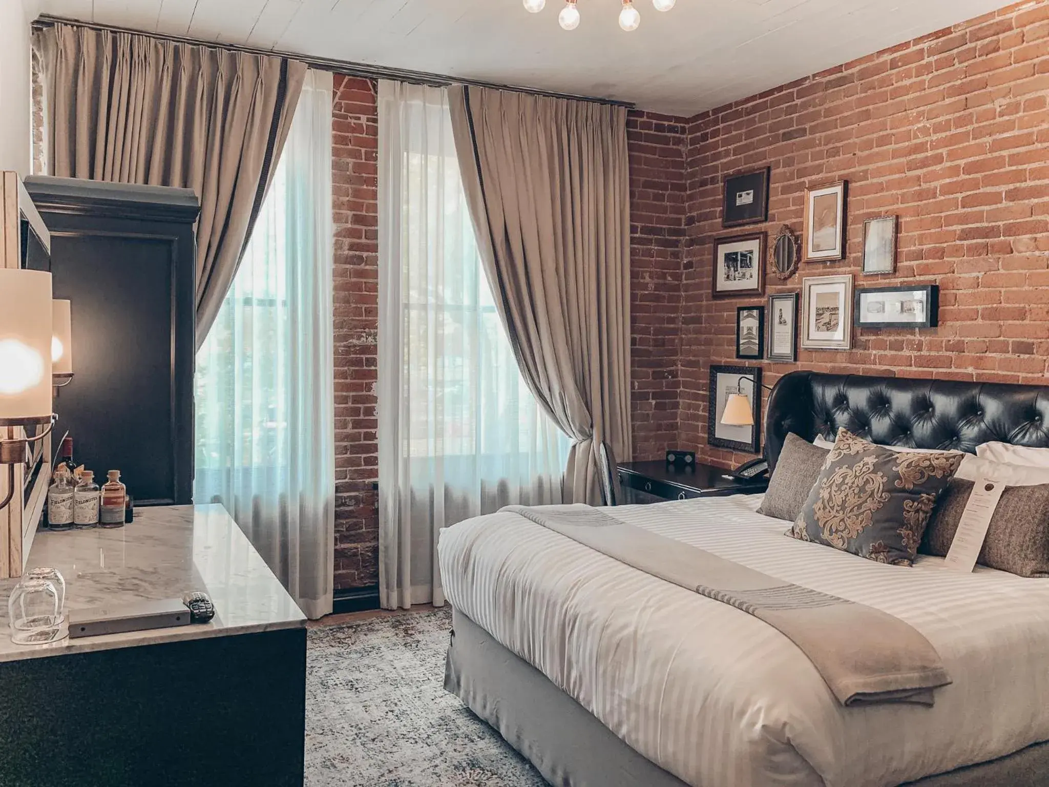 River Vue King in The Charmant Hotel River Vue King in The Charmant Hotel