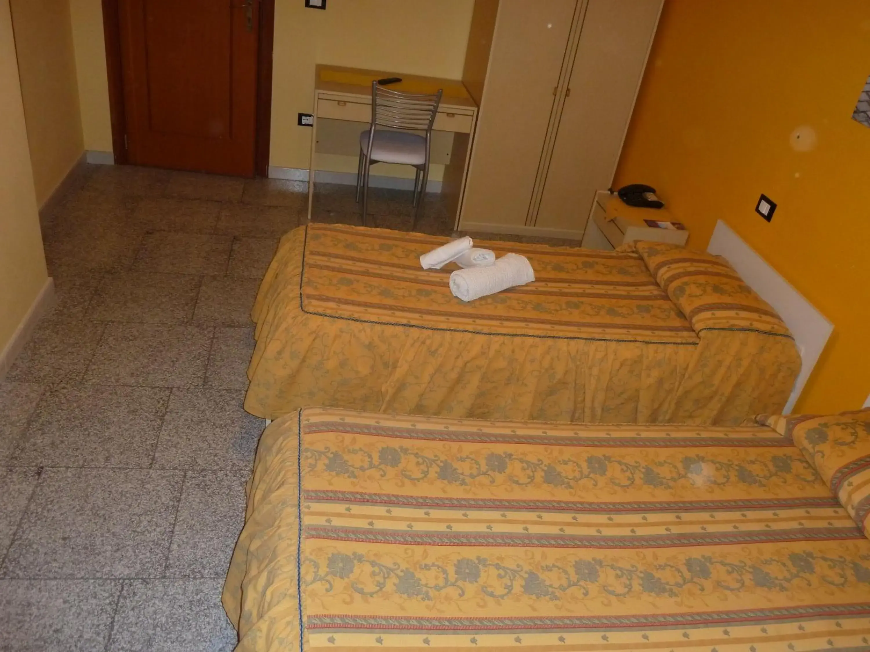 Single Room with Balcony - single occupancy in Hotel Mariagrazia Single Room with Balcony - single occupancy in Hotel Mariagrazia