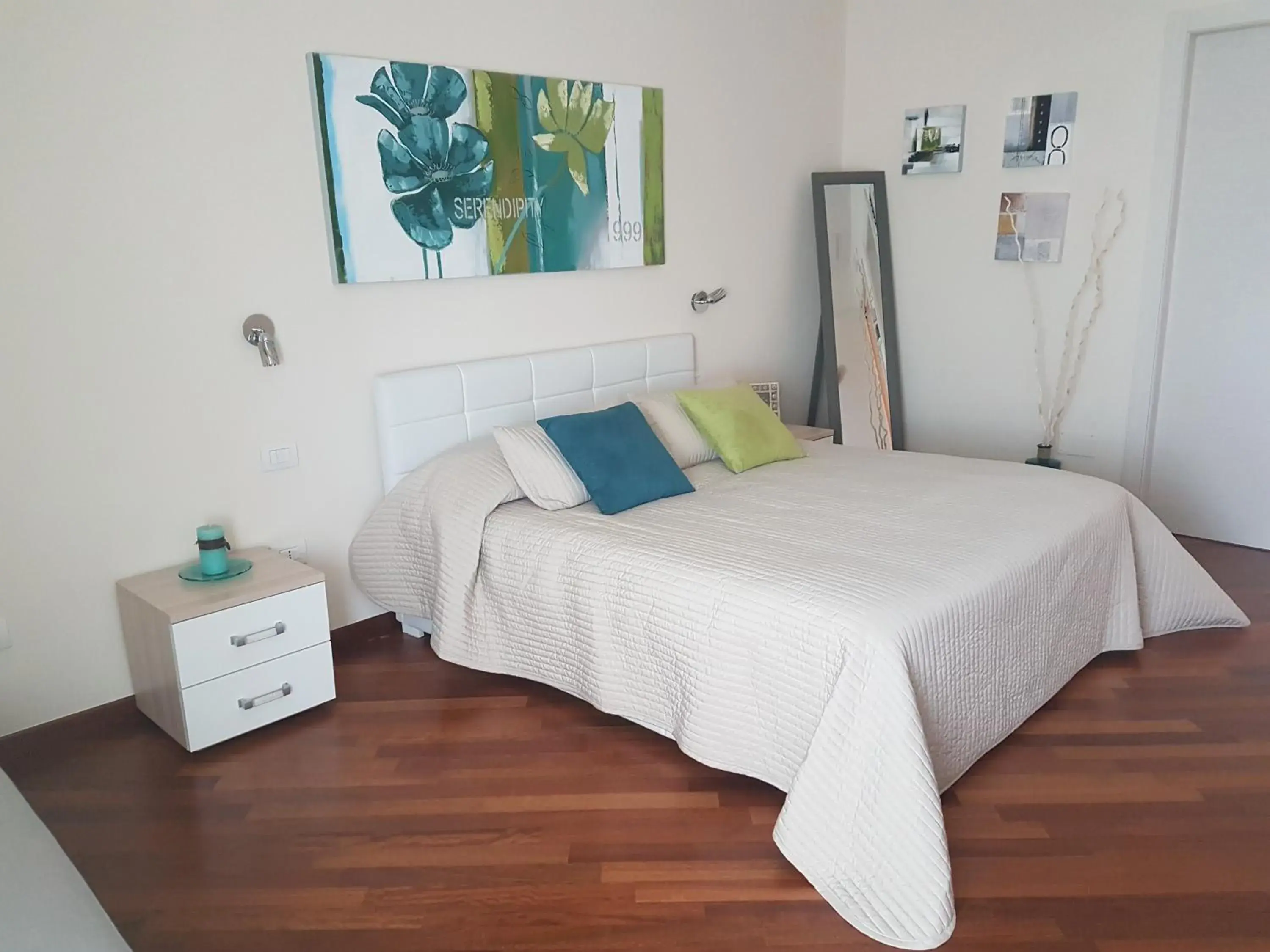 Triple Room with Private Bathroom - single occupancy in Residenza Piazza Moro Triple Room with Private Bathroom - single occupancy in Residenza Piazza Moro
