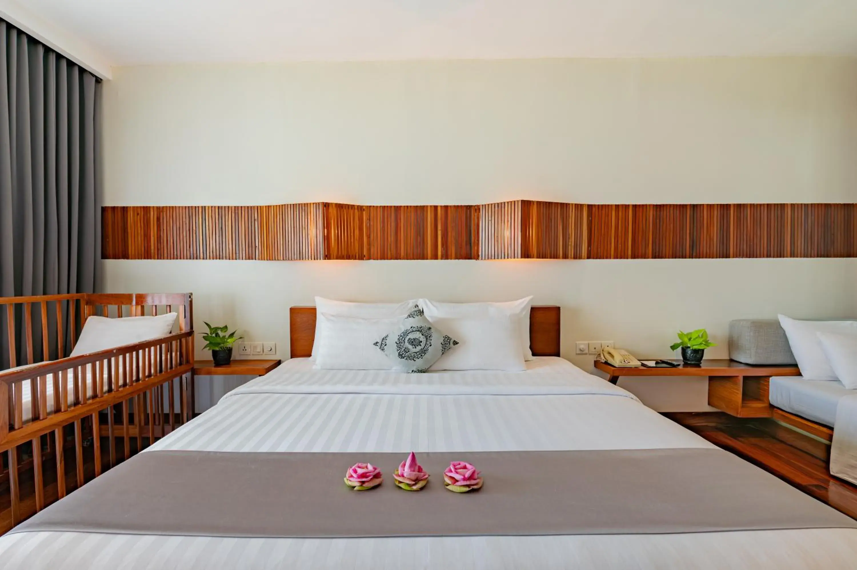 Executive Double Room in Somadevi Residence Executive Double Room in Somadevi Residence