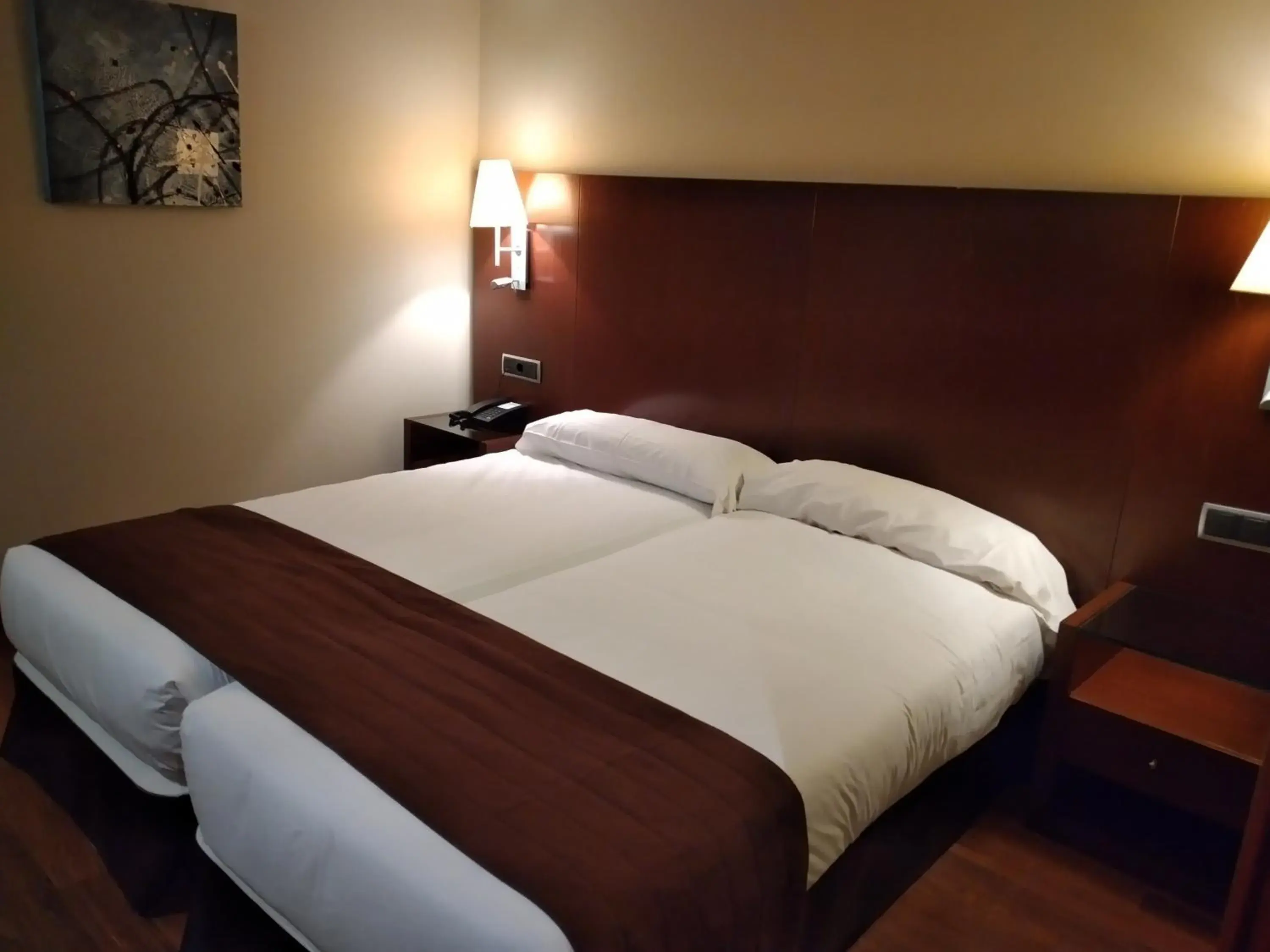 Standard Quadruple Room - single occupancy in Hospedium Hotel Mirador de Gredos Standard Quadruple Room - single occupancy in Hospedium Hotel Mirador de Gredos