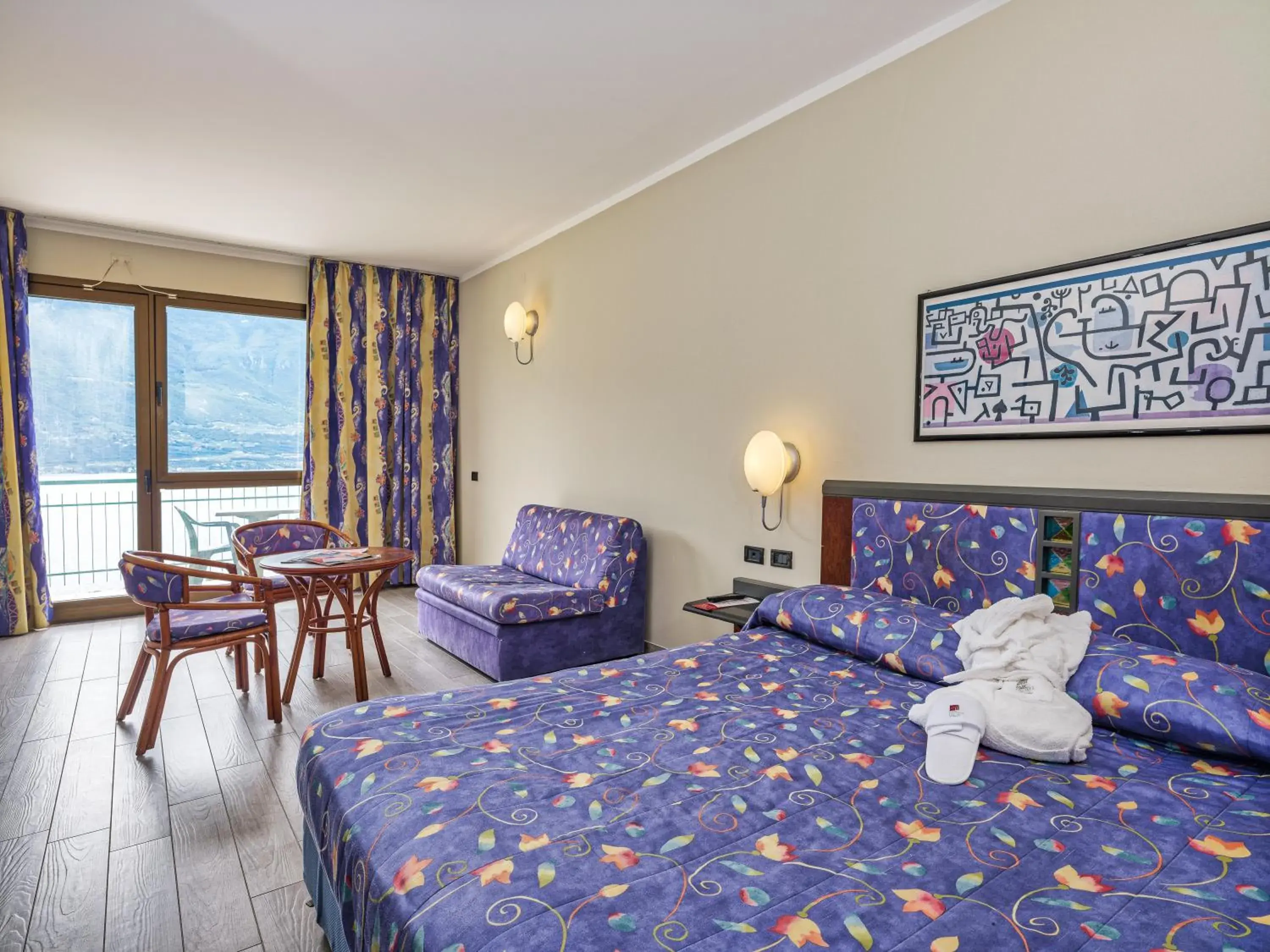 Twin or Double Room with Balcony or Terrace in Hotel San Pietro Twin or Double Room with Balcony or Terrace in Hotel San Pietro