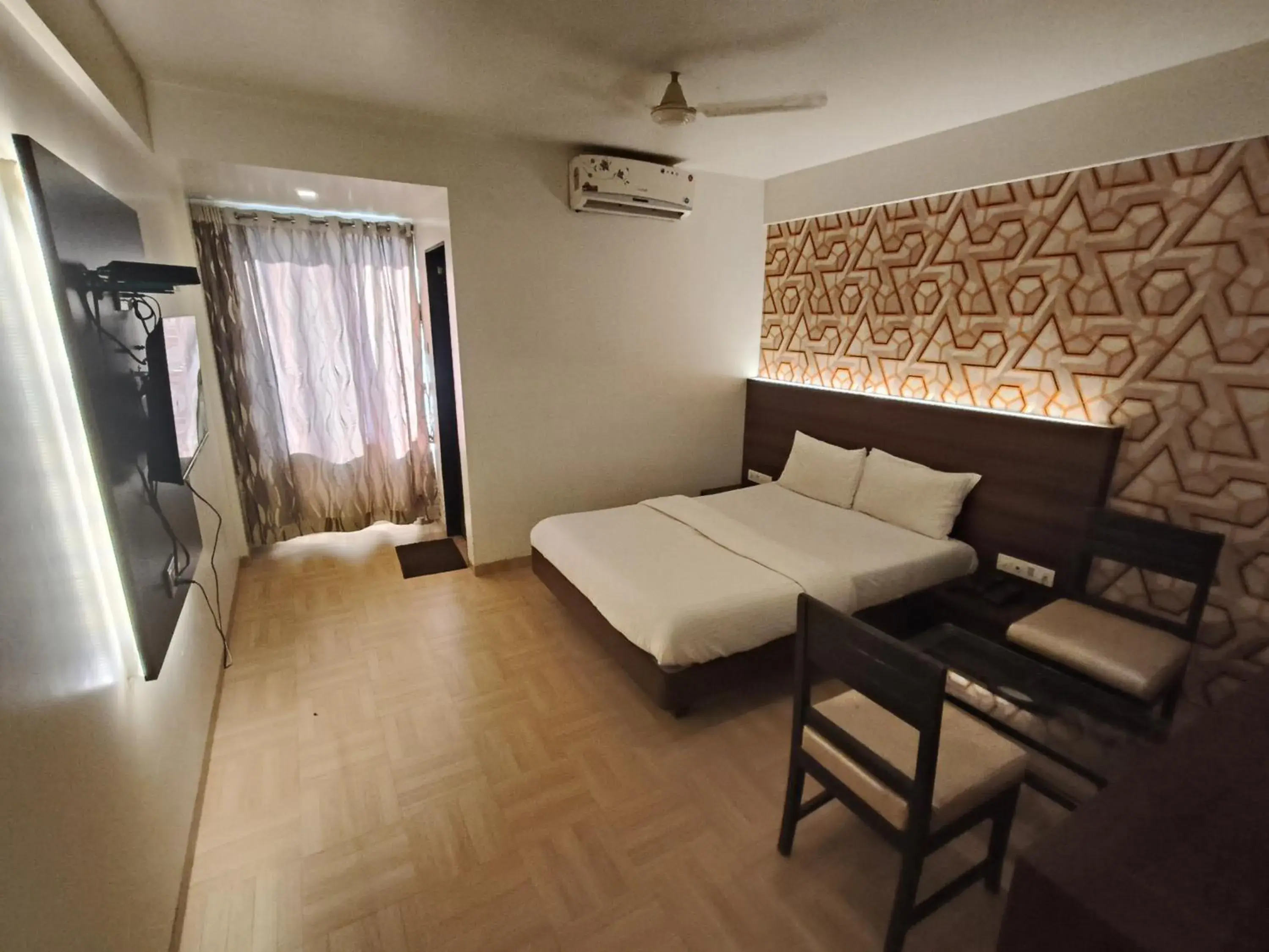 Standard Double Room in Hotel Vijay Sagar Dombivali Standard Double Room in Hotel Vijay Sagar Dombivali