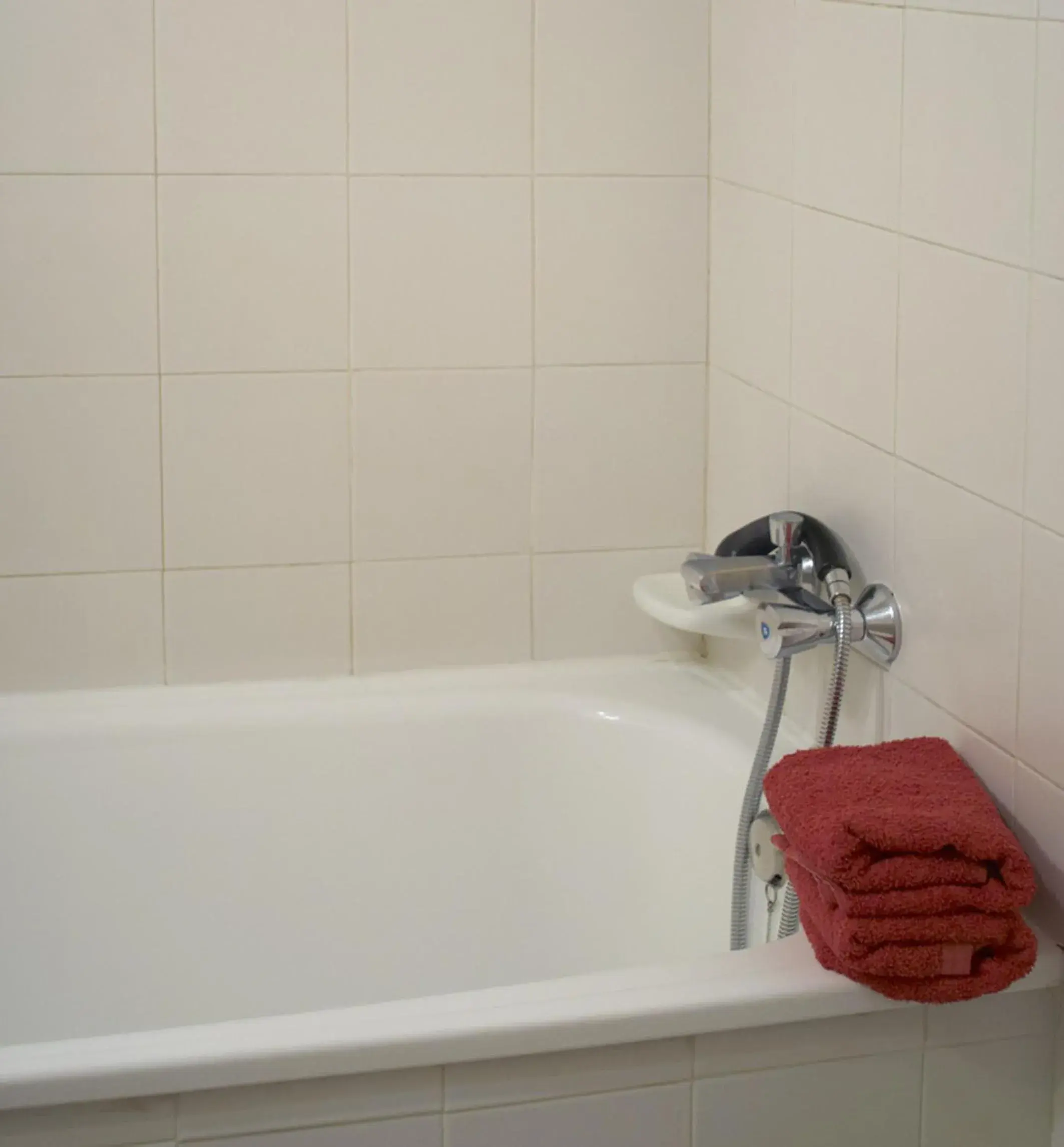 Economy Double Room in Residència Universitaria Pare Claret Economy Double Room in Residència Universitaria Pare Claret