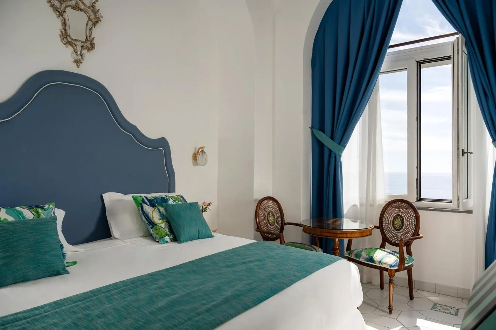 Four-Bedroom Villa - Annex in Hotel Eden Roc Four-Bedroom Villa - Annex in Hotel Eden Roc