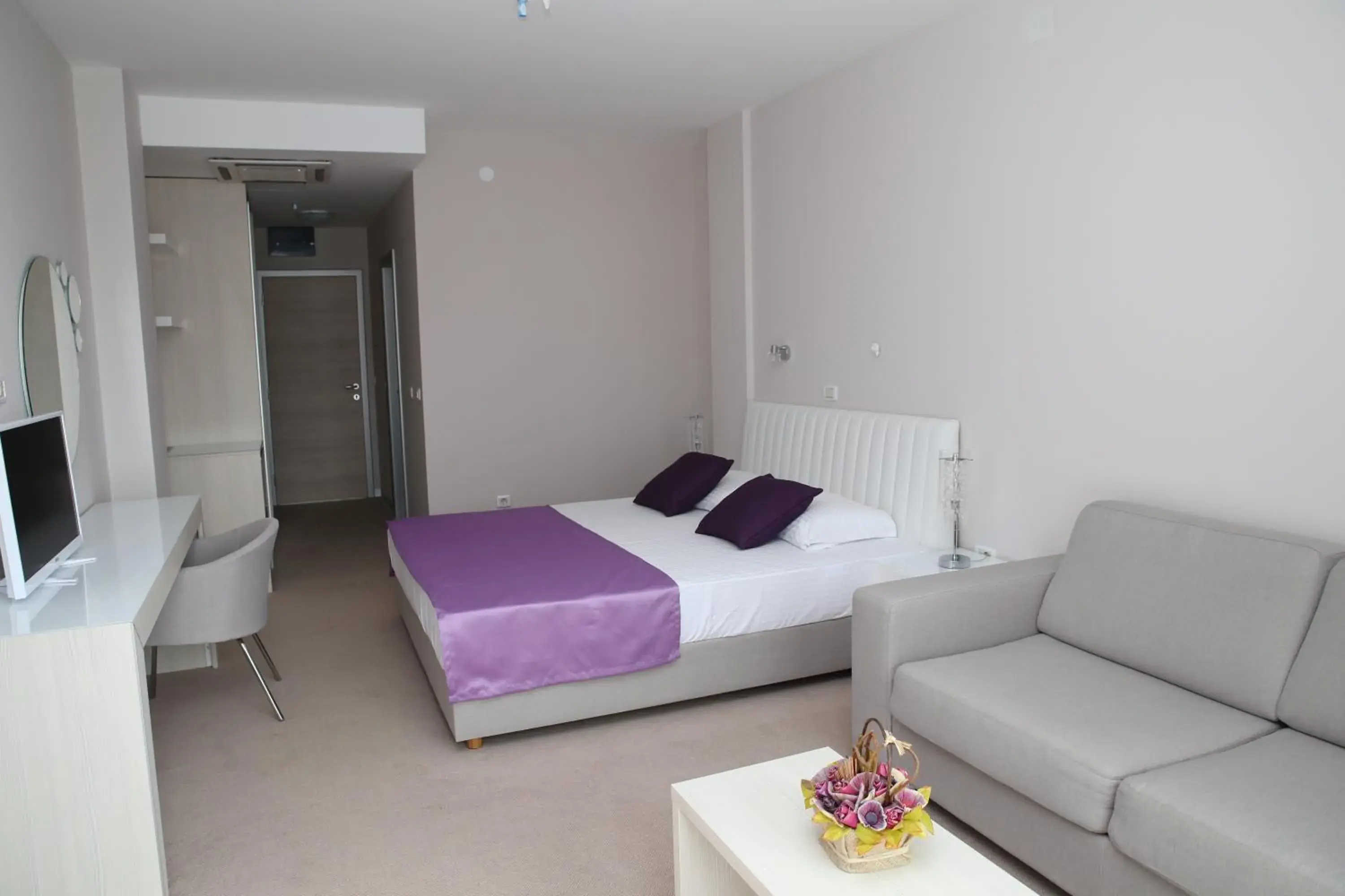 Double Room with Garden View in Hotel Ponta Nova Double Room with Garden View in Hotel Ponta Nova