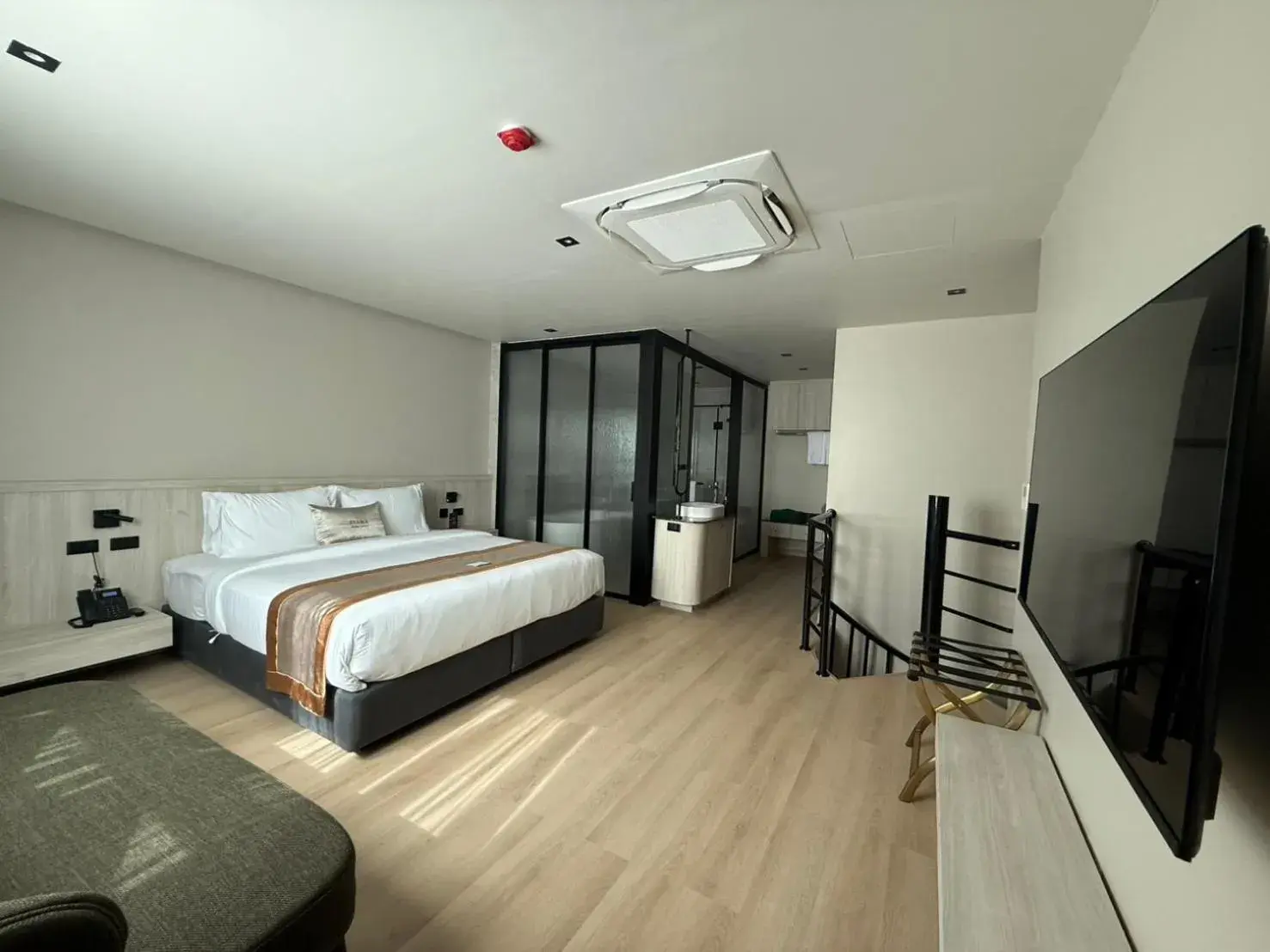 Duplex Suite in Syama Mansion Patong, an Aspira Collection Duplex Suite in Syama Mansion Patong, an Aspira Collection