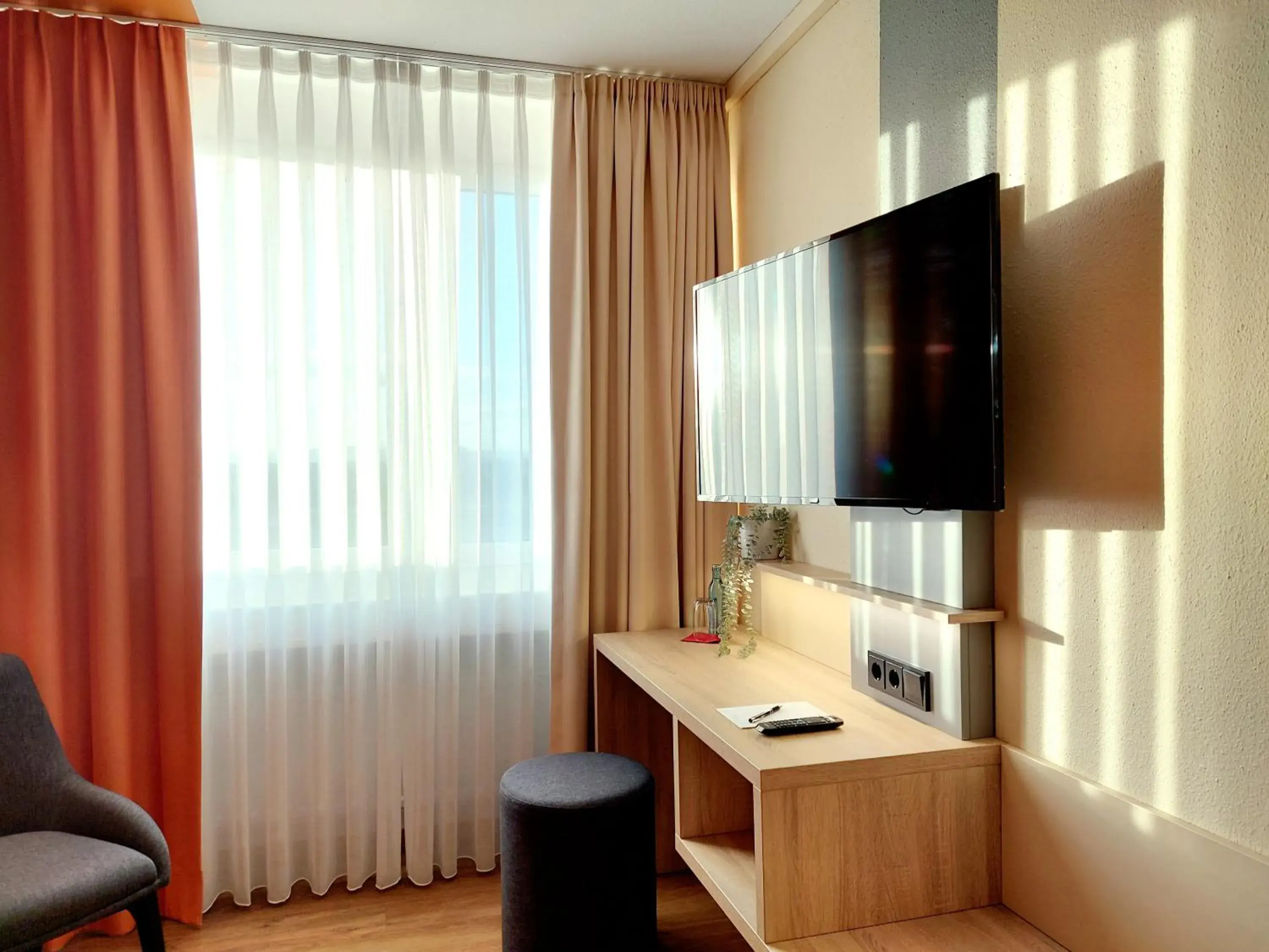 Deluxe Single Room in Heinrich Pesch Hotel Deluxe Single Room in Heinrich Pesch Hotel