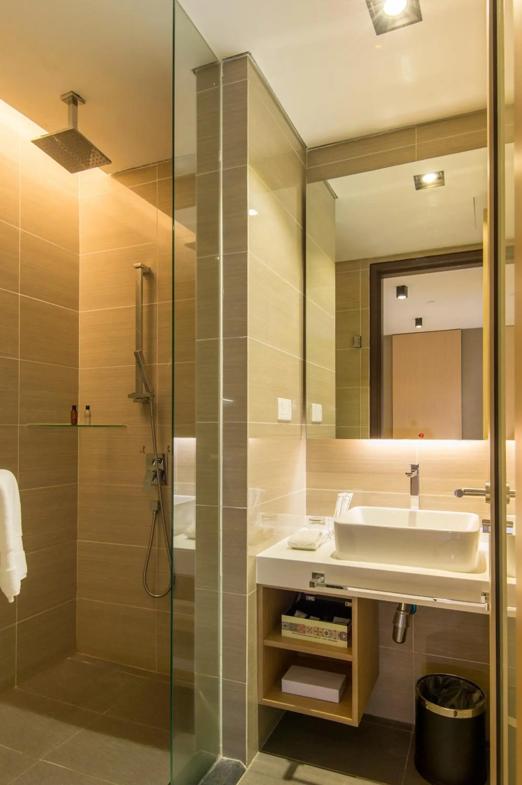 Junior Suite Twin Room - City View in The Pines Melaka Junior Suite Twin Room - City View in The Pines Melaka