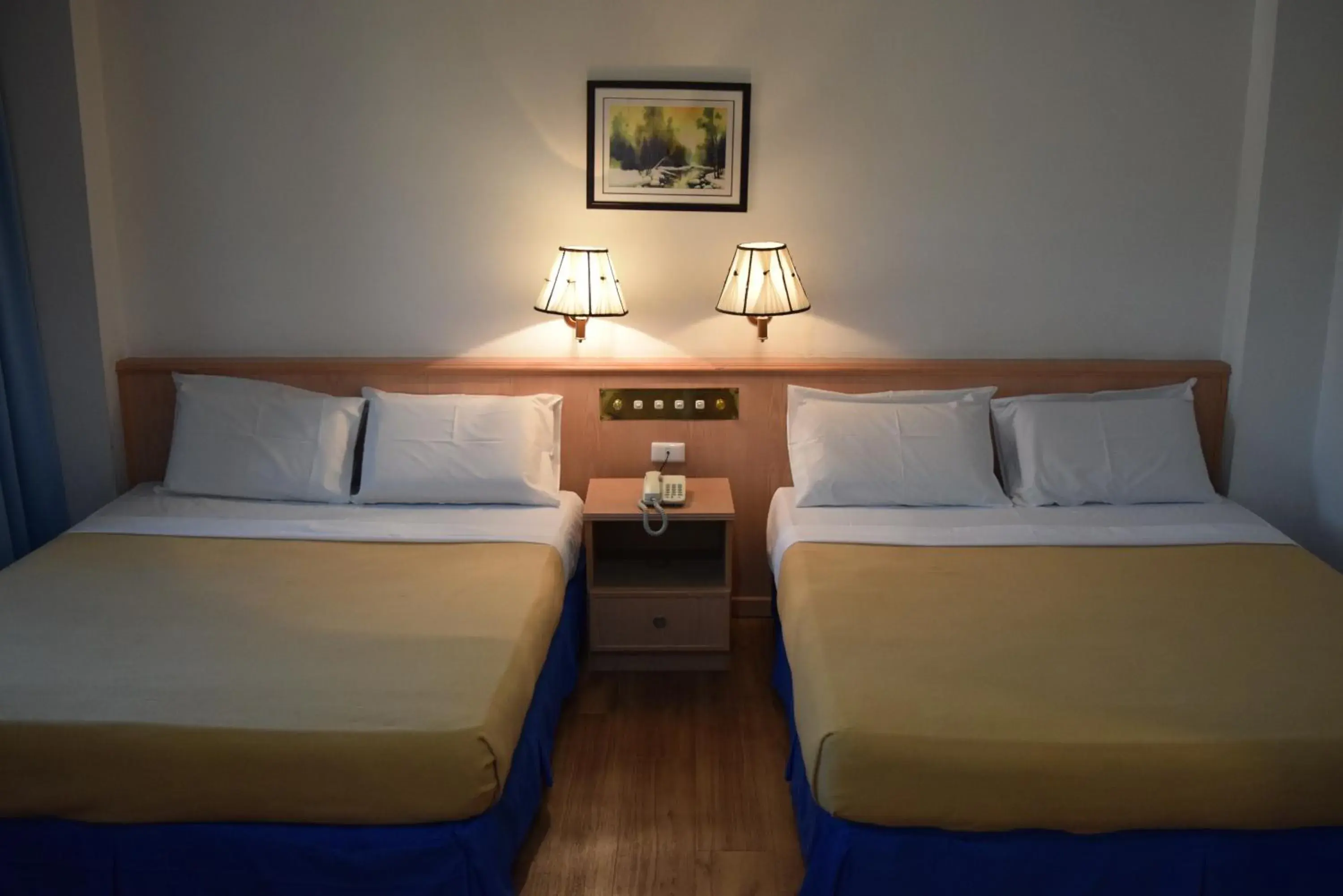 Superior Family Room in Hotel Sri Garden Sdn. Bhd. Superior Family Room in Hotel Sri Garden Sdn. Bhd.