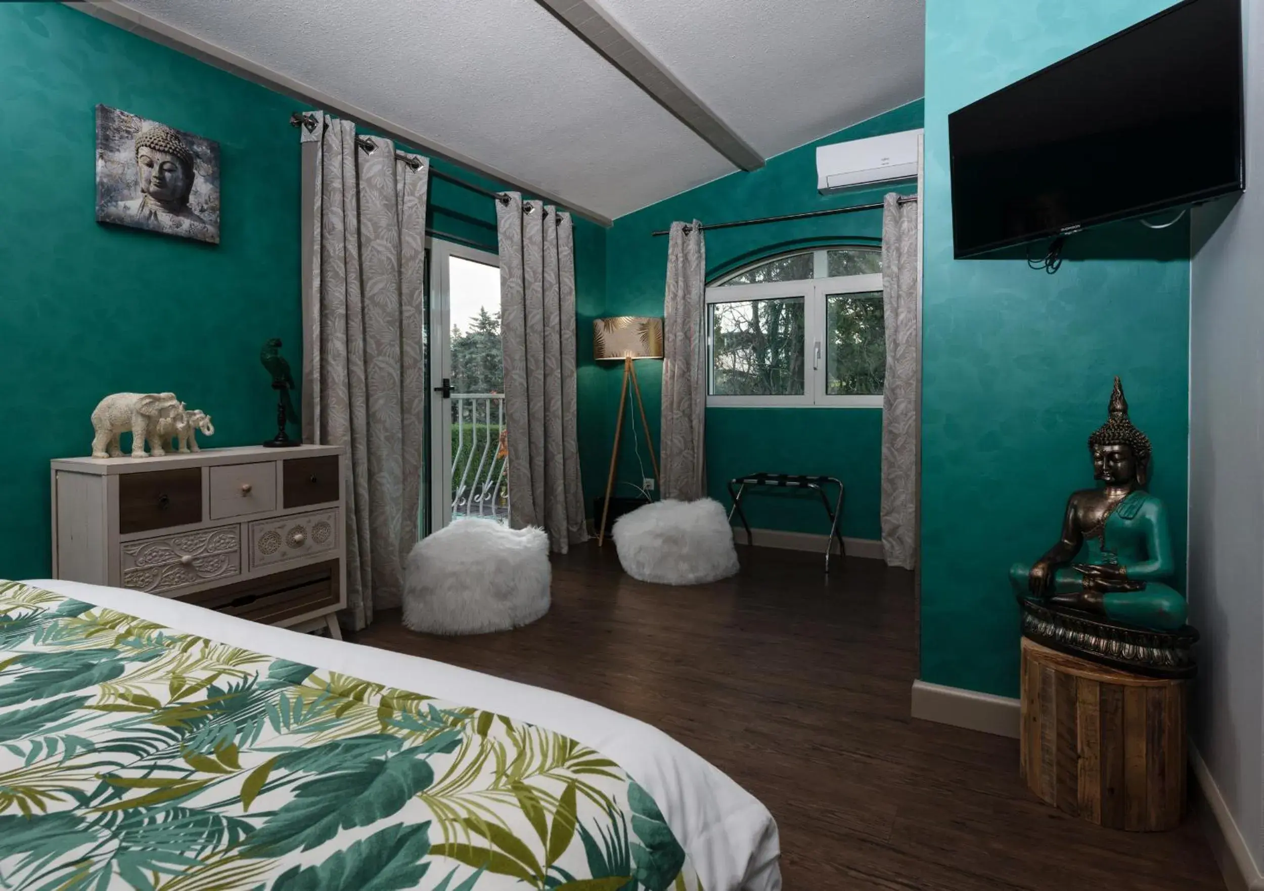 Le Cèdre de Soyons Le Cèdre de Soyons