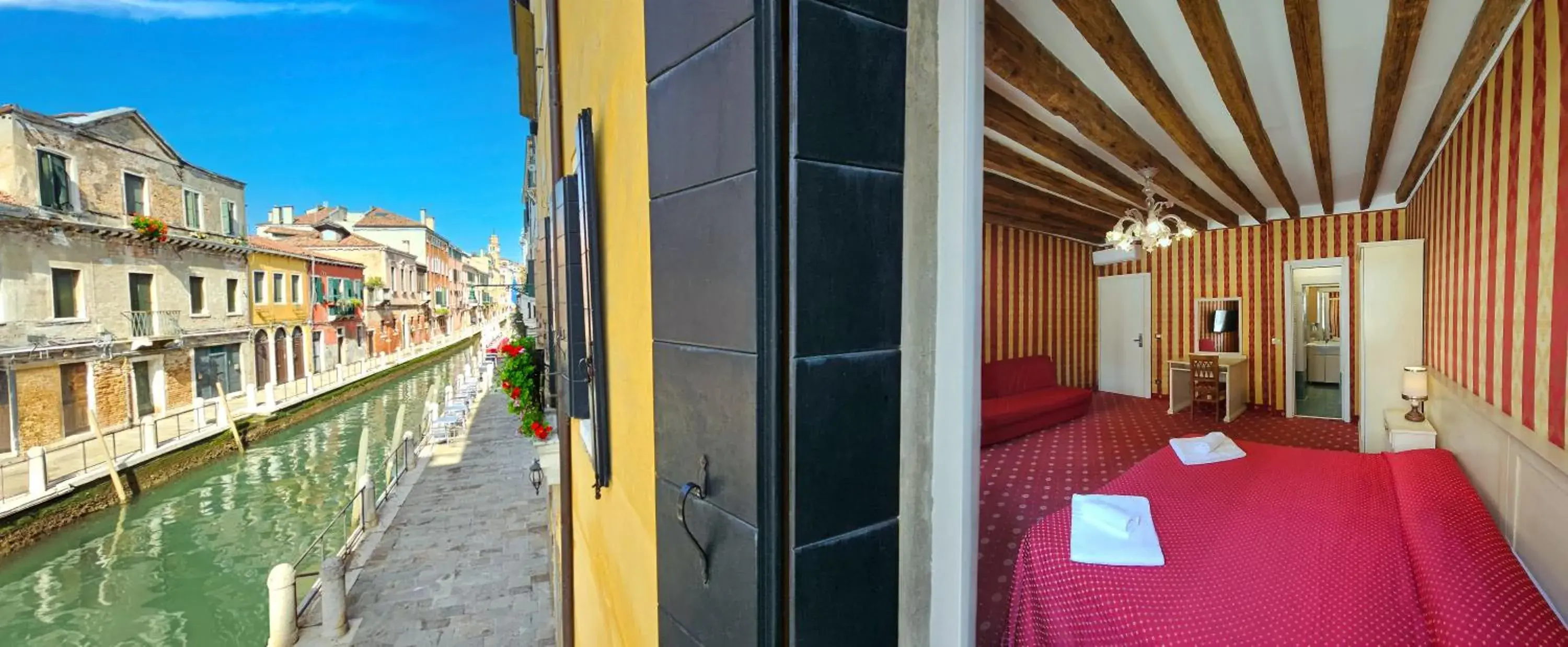 Deluxe Quadruple Room with Canal View - single occupancy in Ca' Messner 5 Leoni Deluxe Quadruple Room with Canal View - single occupancy in Ca' Messner 5 Leoni