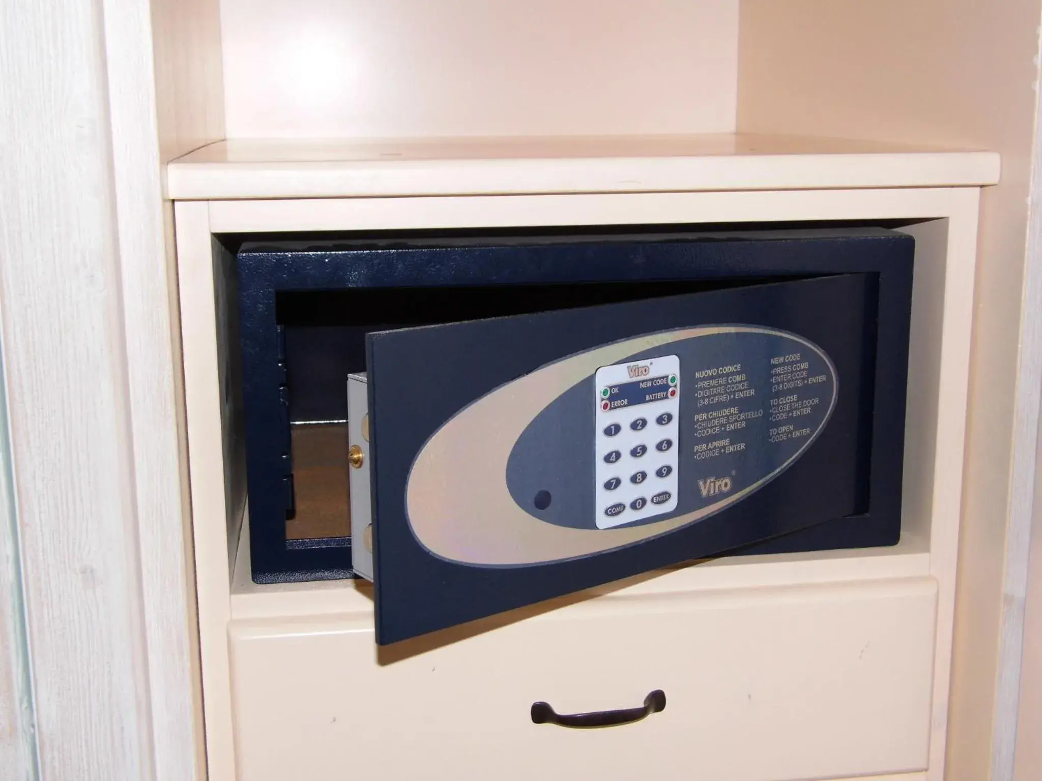 Family Room (2 Adults + 2 Children) in LE NEREIDI Hotel & Residence Family Room (2 Adults + 2 Children) in LE NEREIDI Hotel & Residence