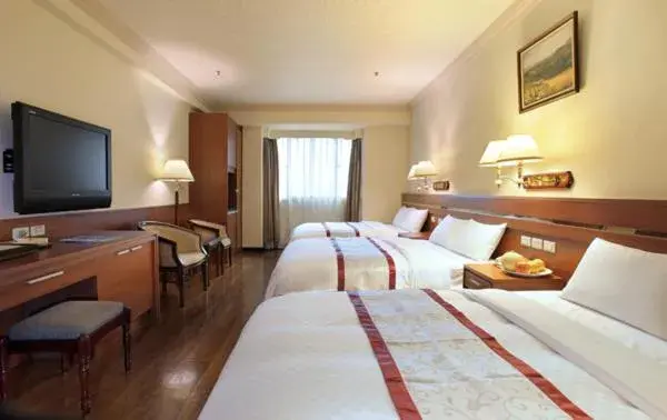 Standard Family Room in Cheng Pao Hotel Standard Family Room in Cheng Pao Hotel