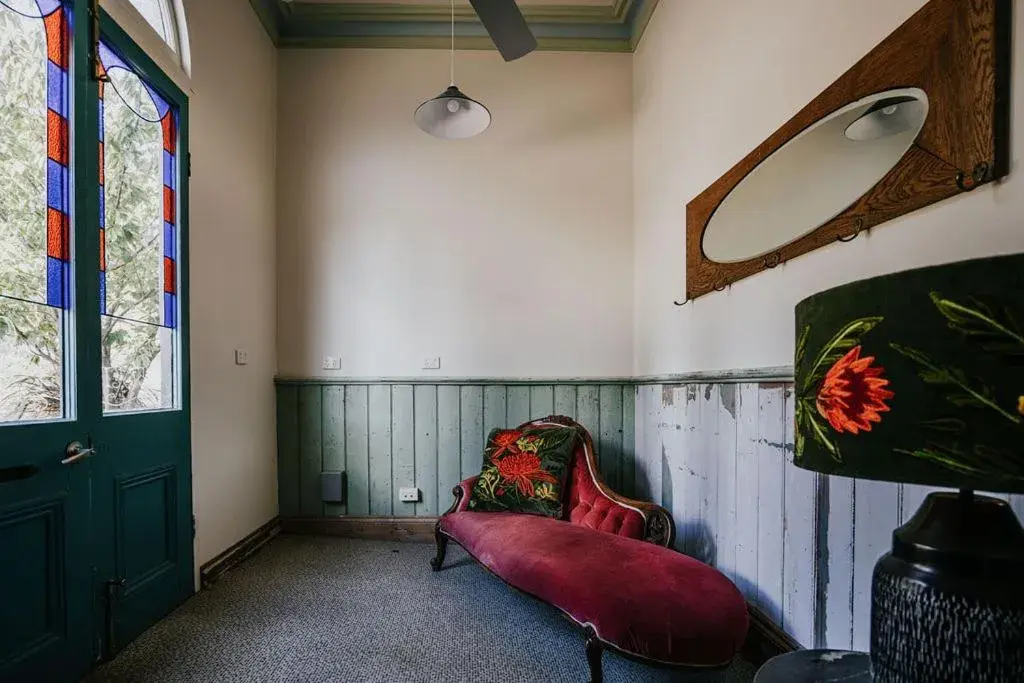 Two-Bedroom Apartment in Albert Hotel Daylesford Two-Bedroom Apartment in Albert Hotel Daylesford