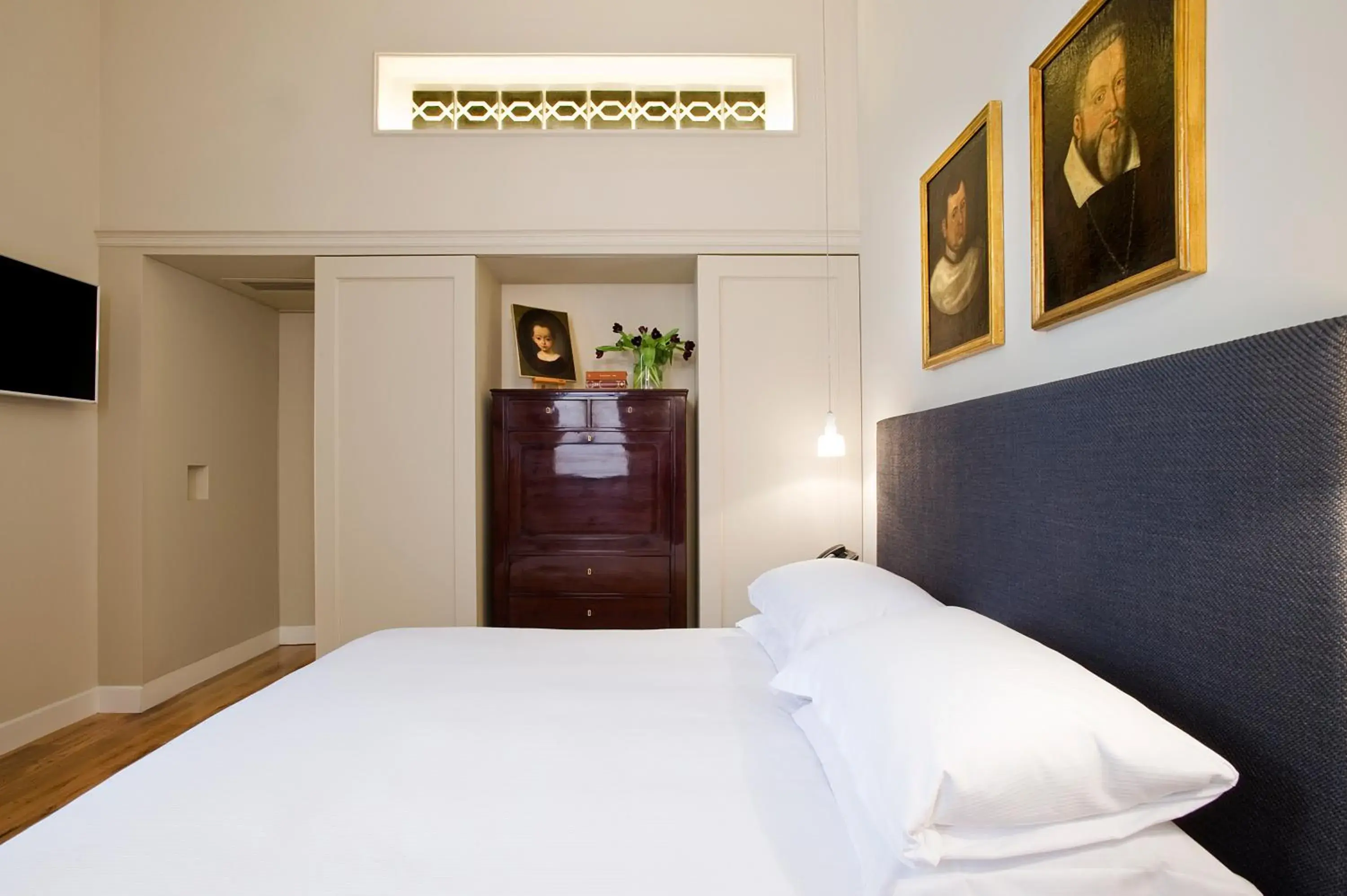 Suite in Crossing Condotti Suite in Crossing Condotti