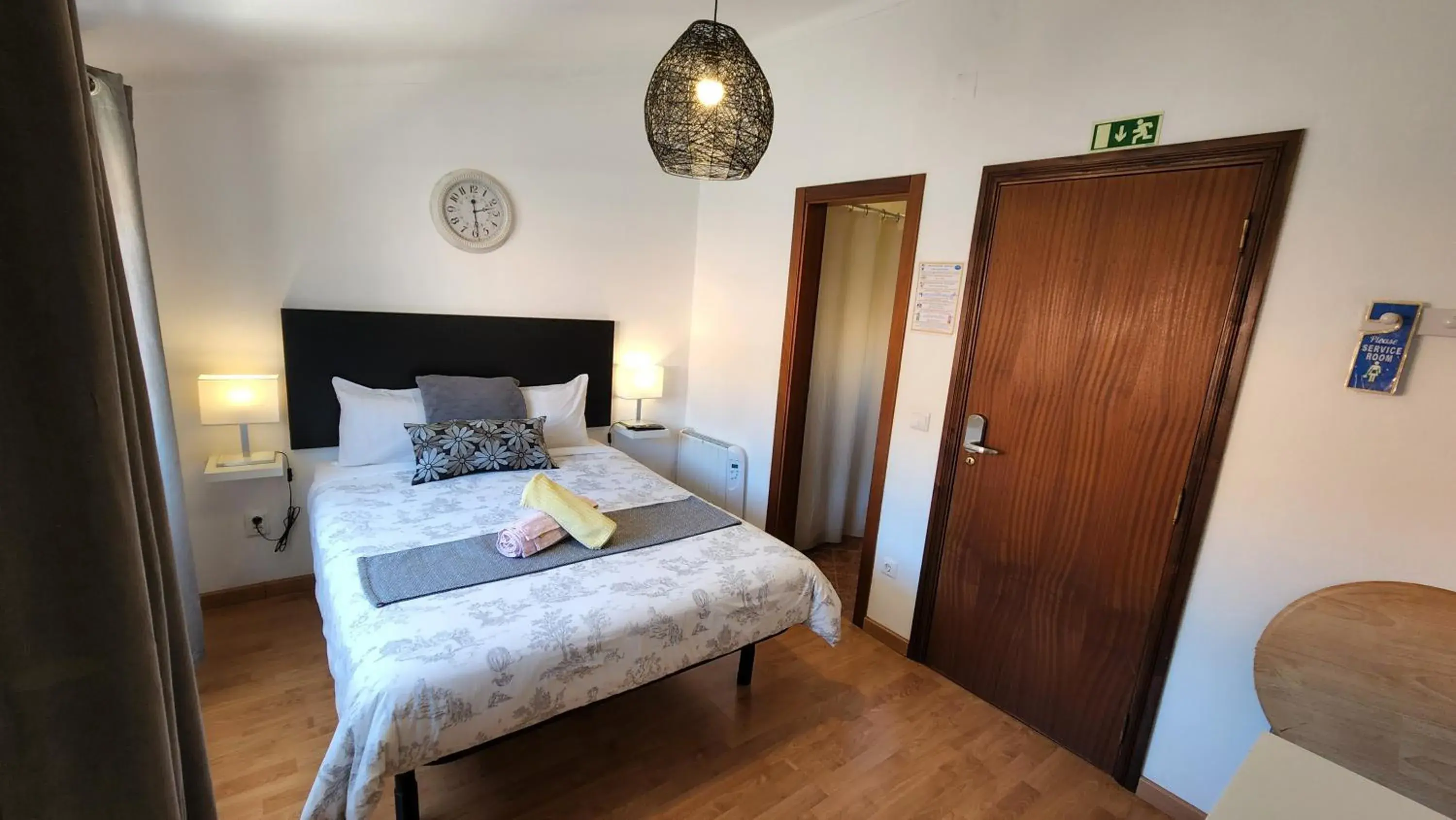 Double Room - single occupancy in Guesthouse of Alcobaça Double Room - single occupancy in Guesthouse of Alcobaça