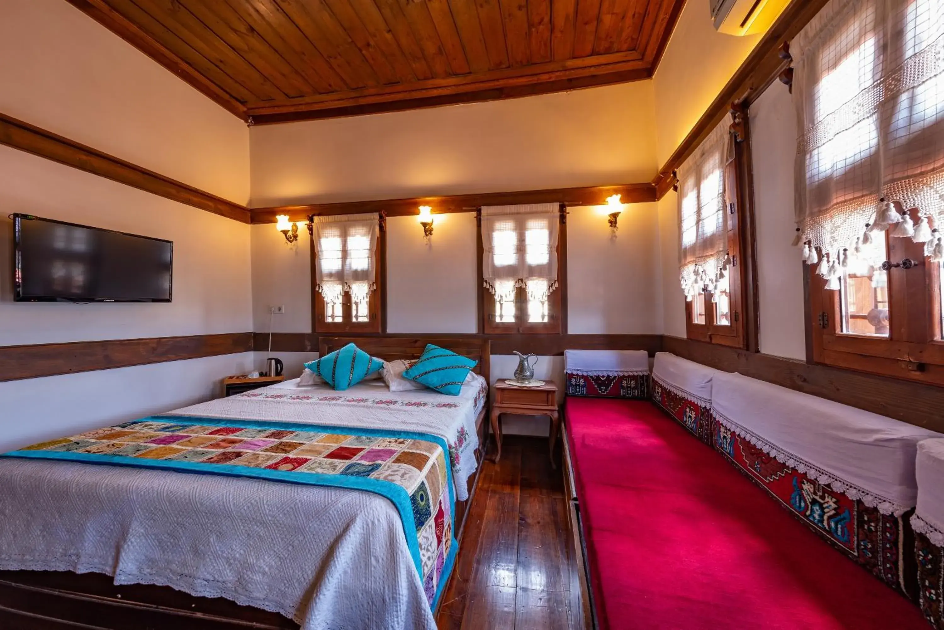 Double Room with Mountain View - single occupancy in Safranbolu Seyi̇r Konak Otel Double Room with Mountain View - single occupancy in Safranbolu Seyi̇r Konak Otel