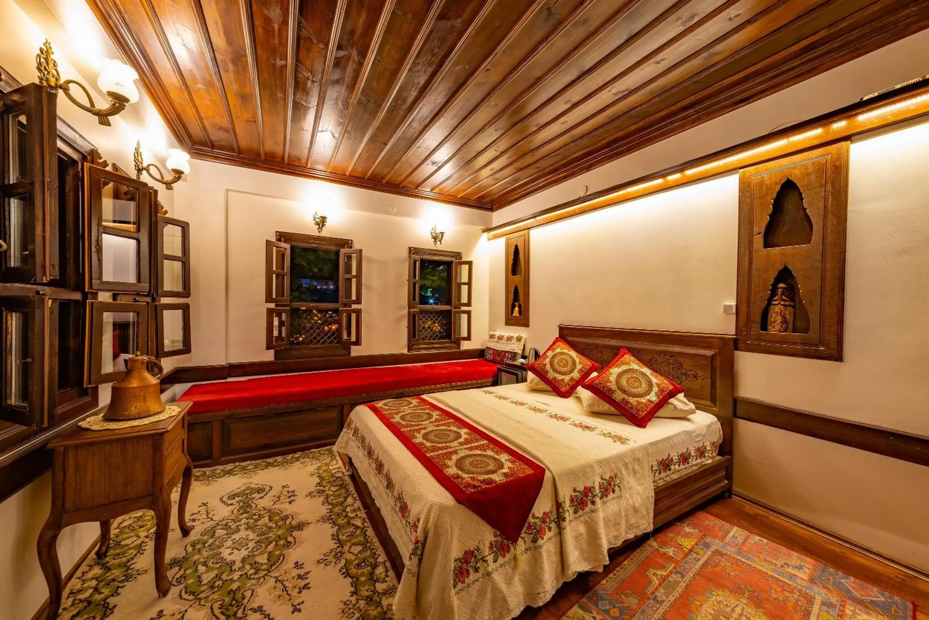 Double or Twin Room with City View - single occupancy in Safranbolu Seyi̇r Konak Otel Double or Twin Room with City View - single occupancy in Safranbolu Seyi̇r Konak Otel